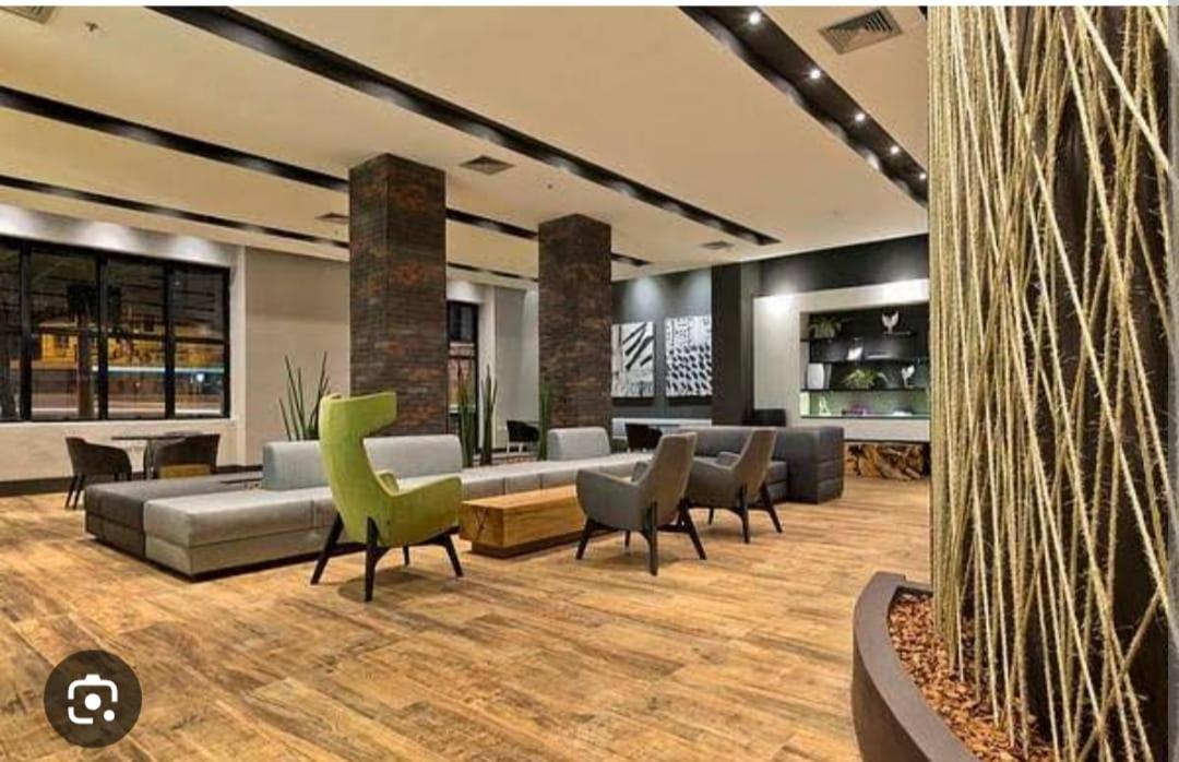 Flat no Hotel Meliá Ibirapuera - Próx ao Aeroporto