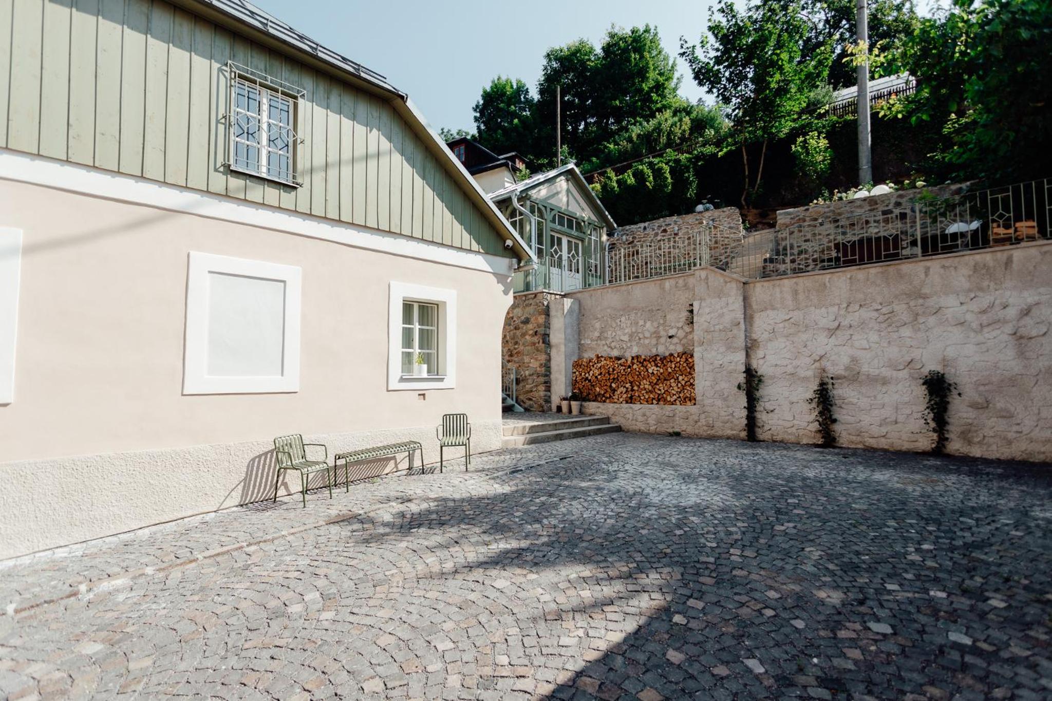 Apartmánový dom BiSou - Trojičné námestie