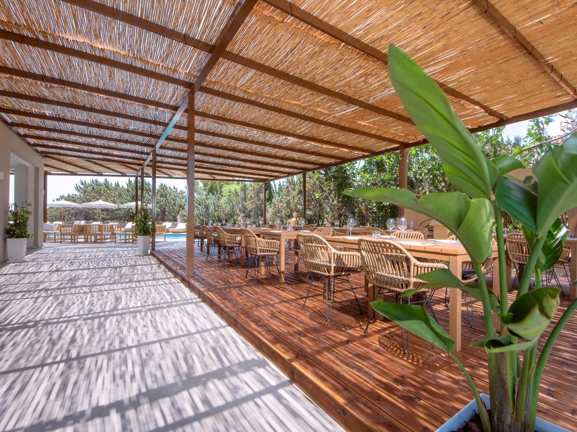 Aethrion Villas & Suites view 4