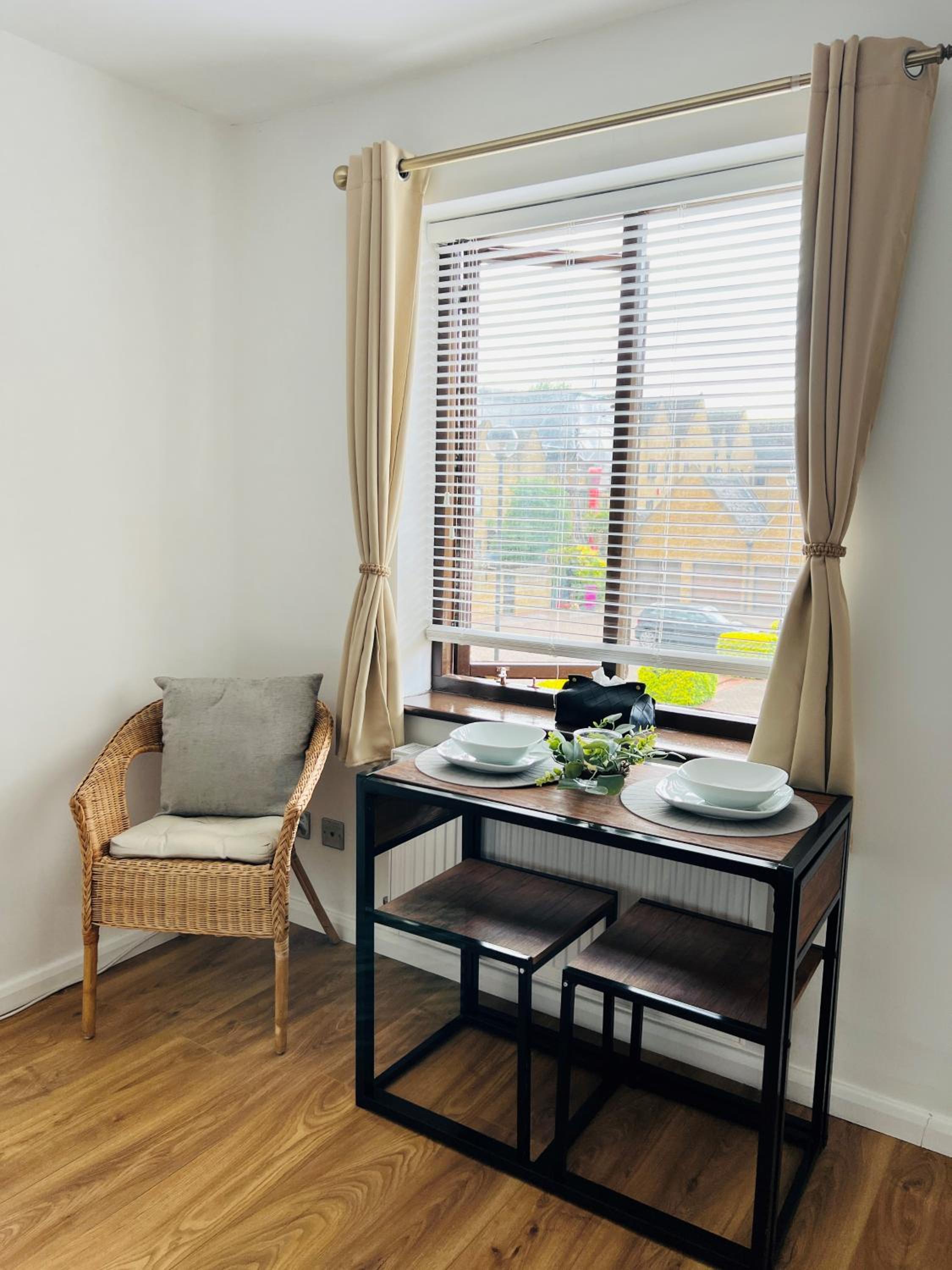 Studio Apartment (St Katherine’s and Wapping)