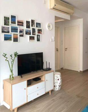 High rise comfy flat in heart of city