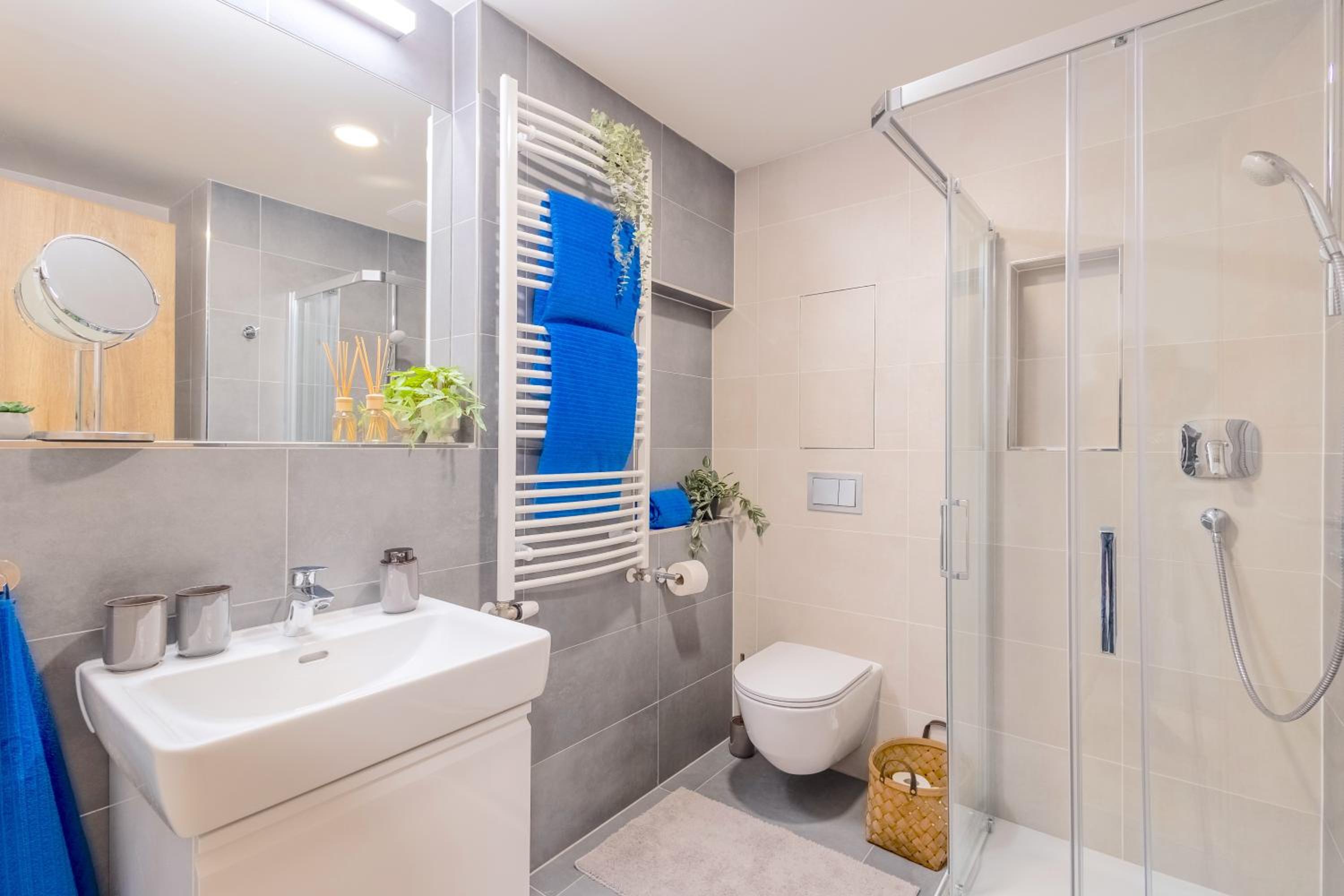 Design Apartment - Balcony, Free Parking, Yoga, 10 mins to center, by Gravity Prague