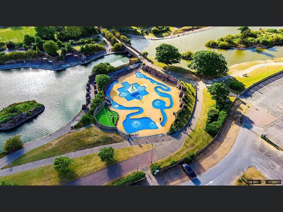 Beach Court Holiday Apartments