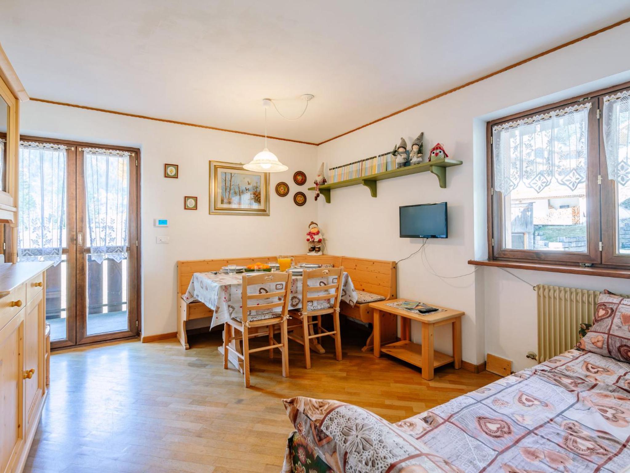 Apartment Apt 4 by Interhome view 5