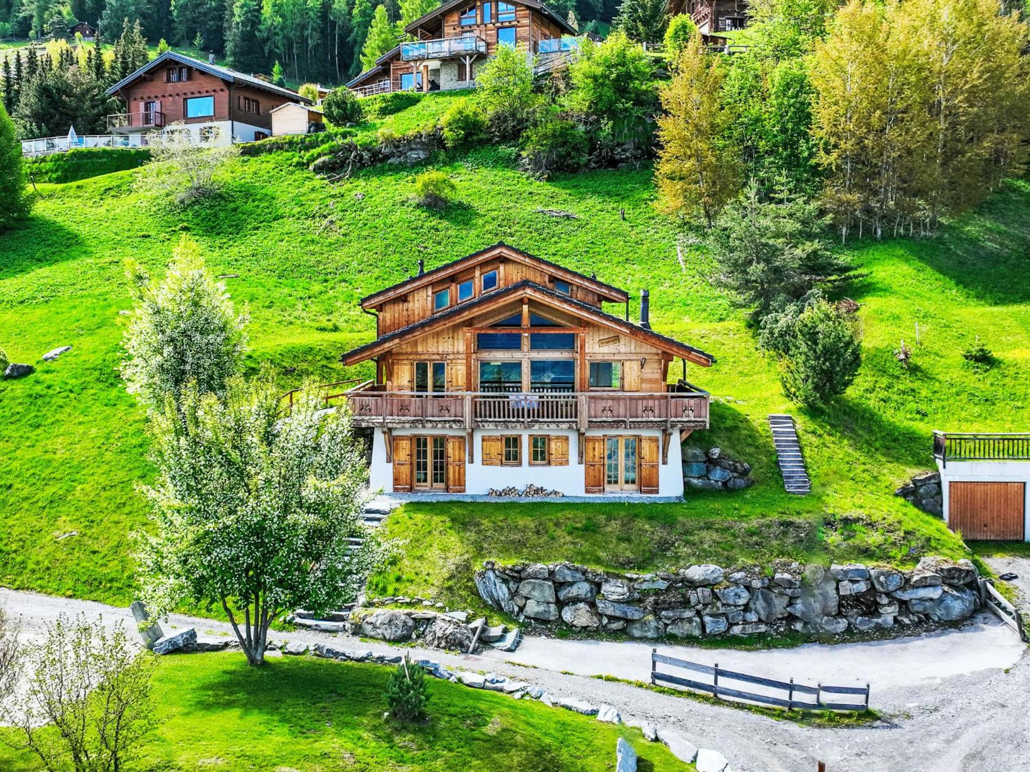 Chalet Gingembre 12 by Interhome