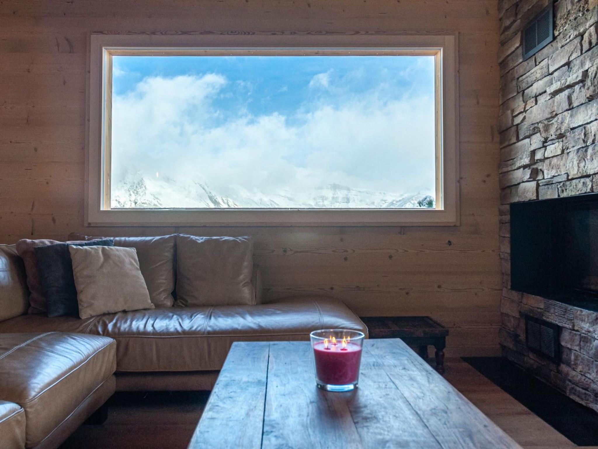 Chalet Le Loup- le Renard et la Belette by Interhome