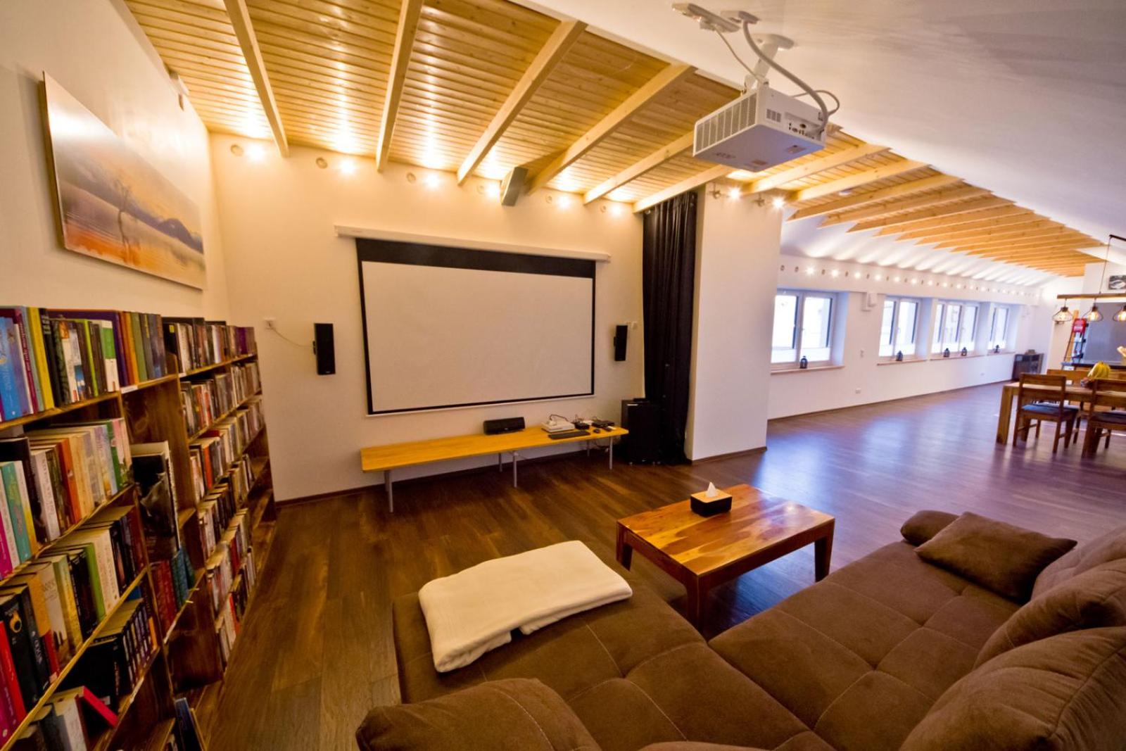 meeting & event spaces