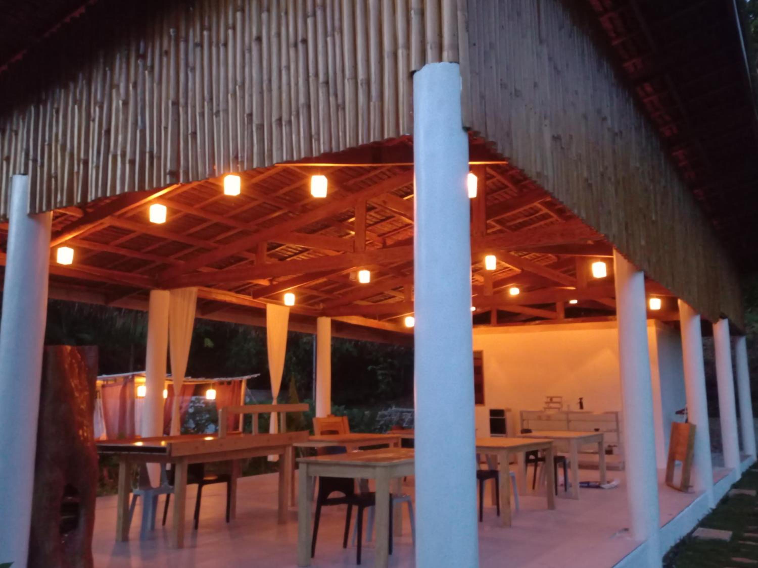 MHARI Bungalows and Rooms