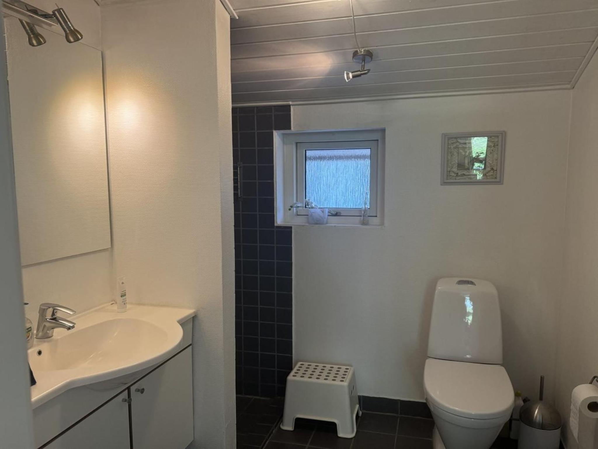 Holiday Home Neli - 850m to the fjord by Interhome view 5