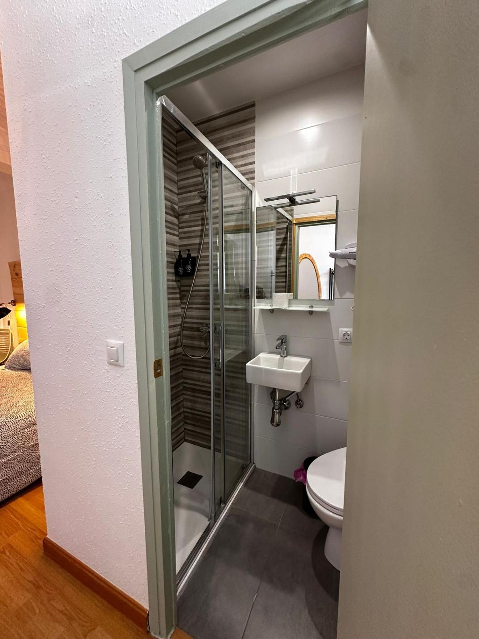 Hostal Atuaire Home en el centro de Burgos