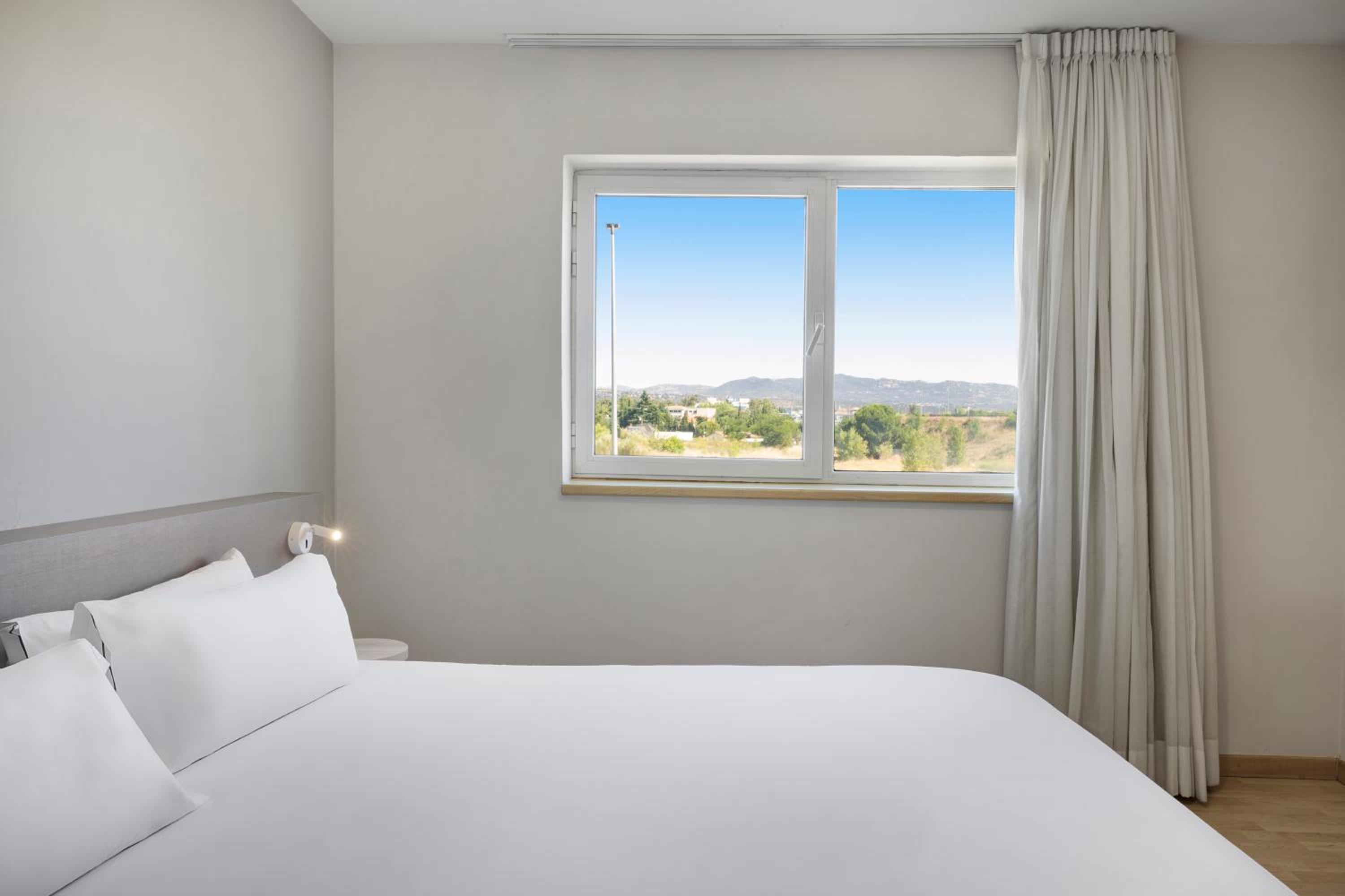 Las Rozas de Madrid Vacations - BB HOTEL Madrid Las Rozas - Property Image 3