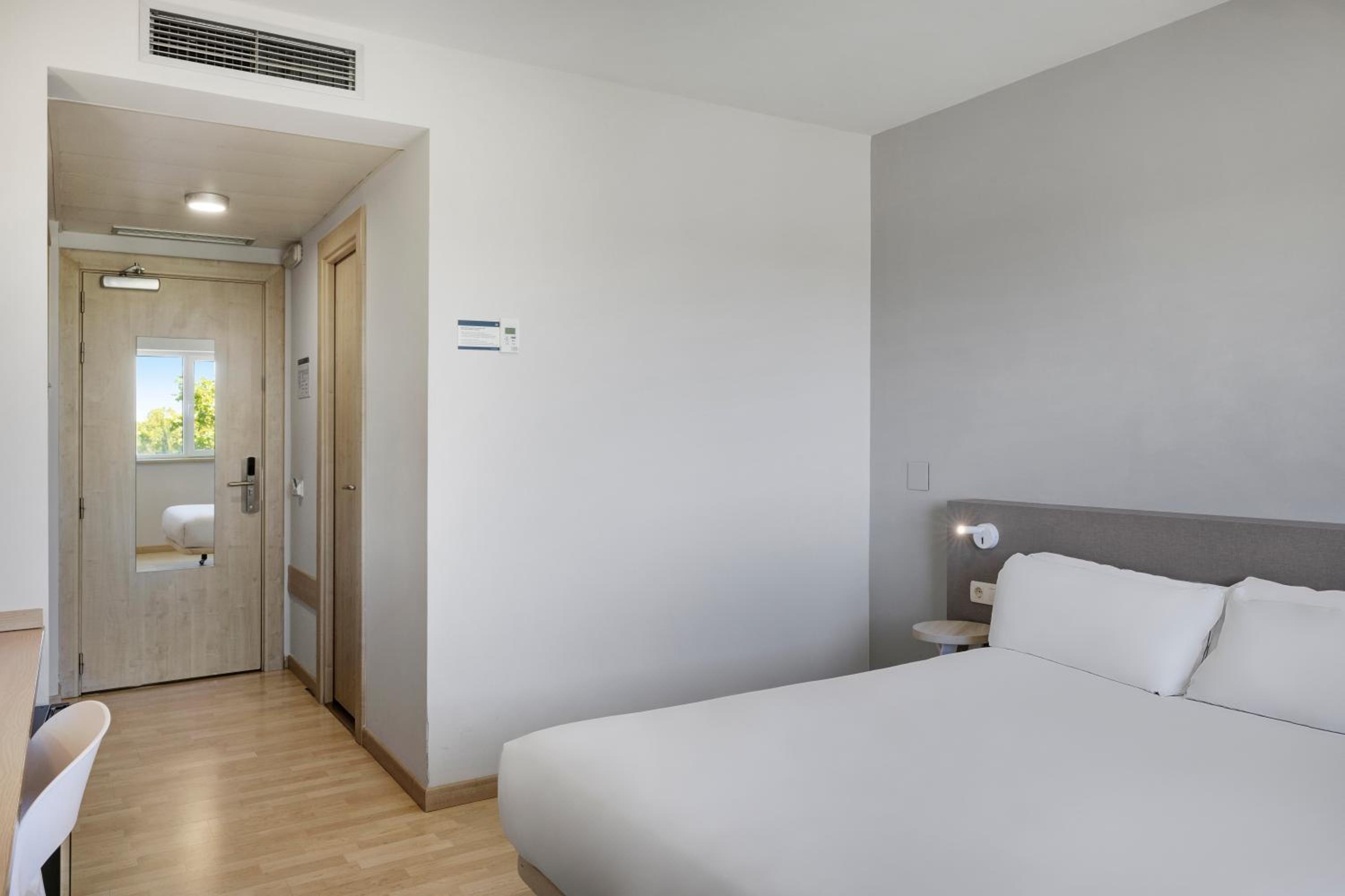 Las Rozas de Madrid Vacations - BB HOTEL Madrid Las Rozas - Property Image 2