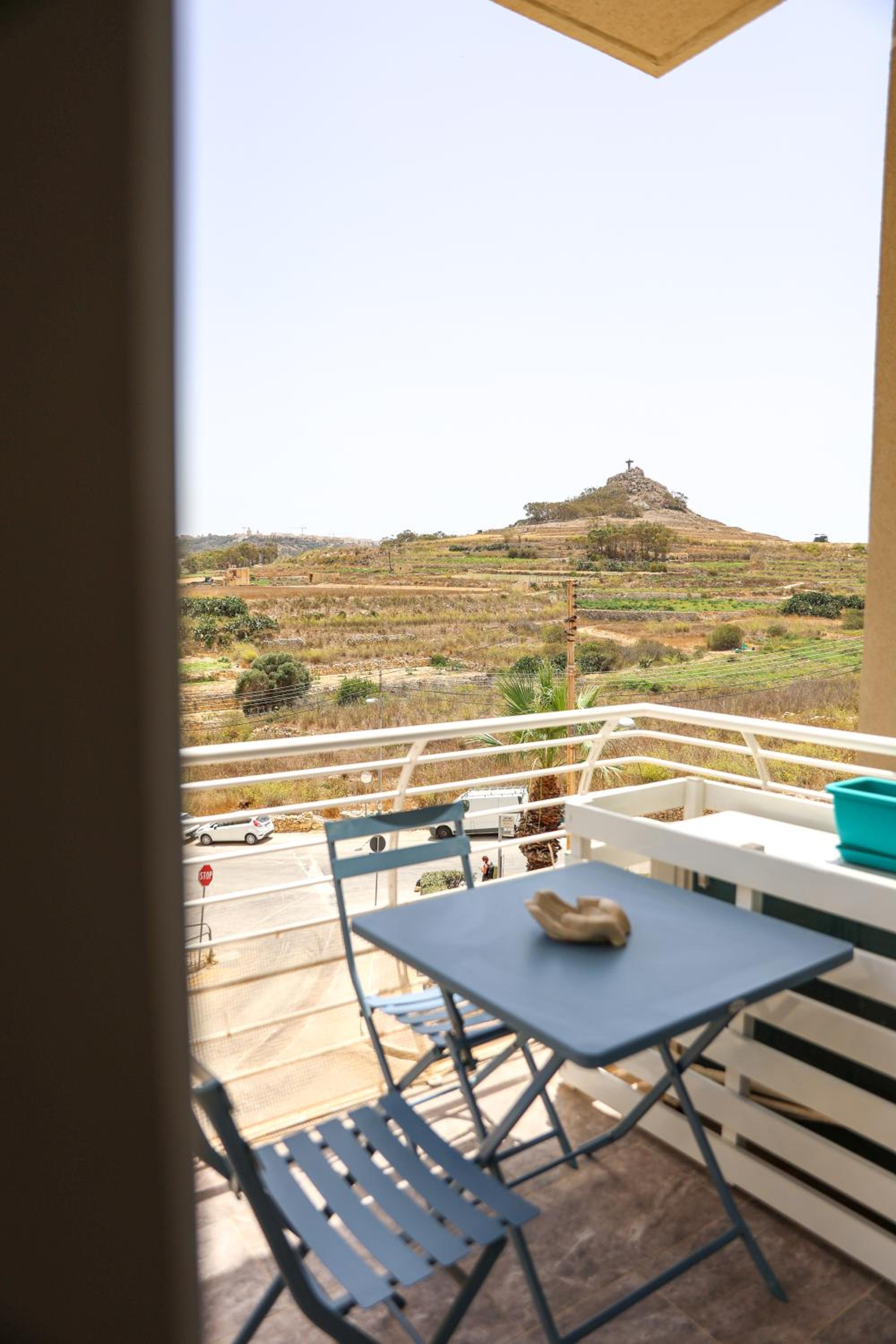 Cosy 3BR Apt with private Terrace & Wifi in Gozo by 360 Estates view 4