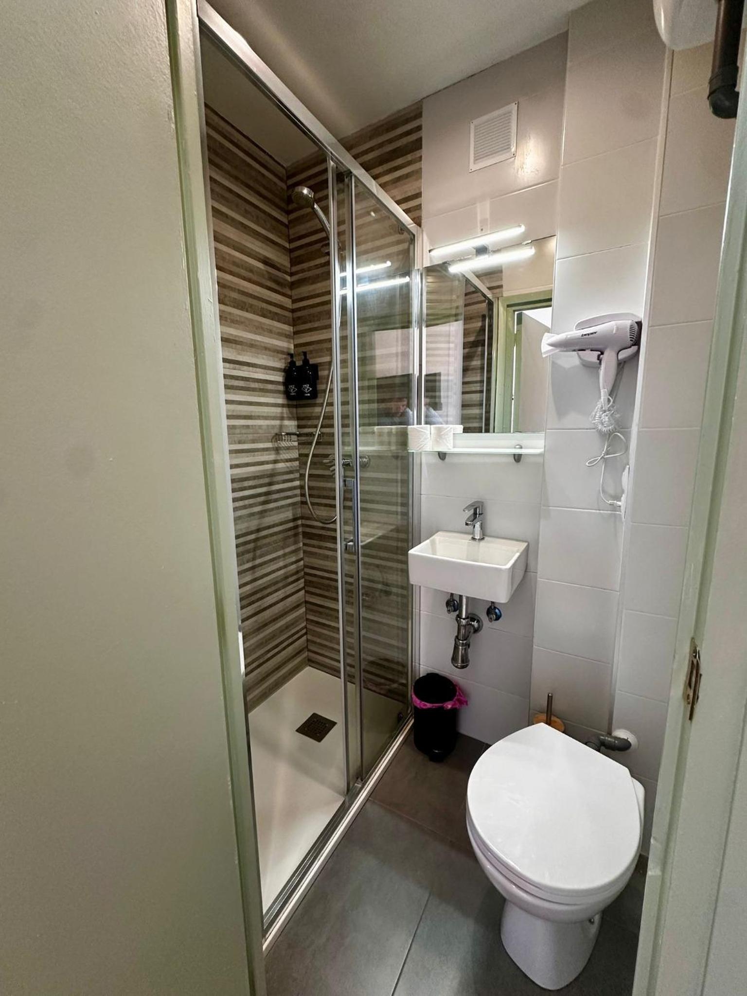 Hostal Atuaire Home en el centro de Burgos