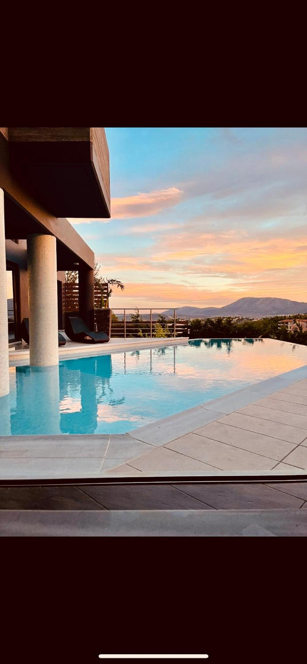 Azure Horizon Villa by A&D Properties