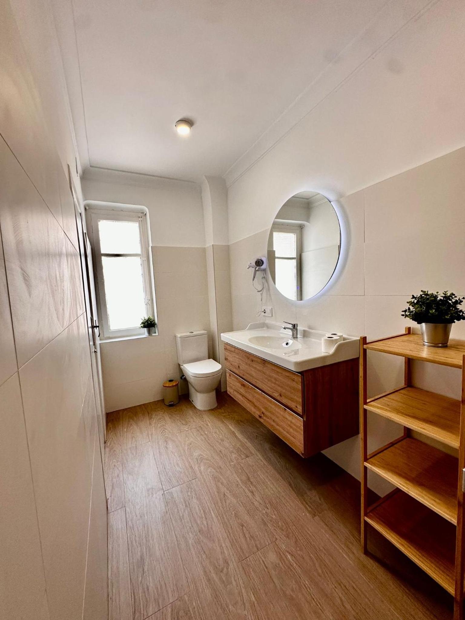 Hostal Atuaire Home en el centro de Burgos