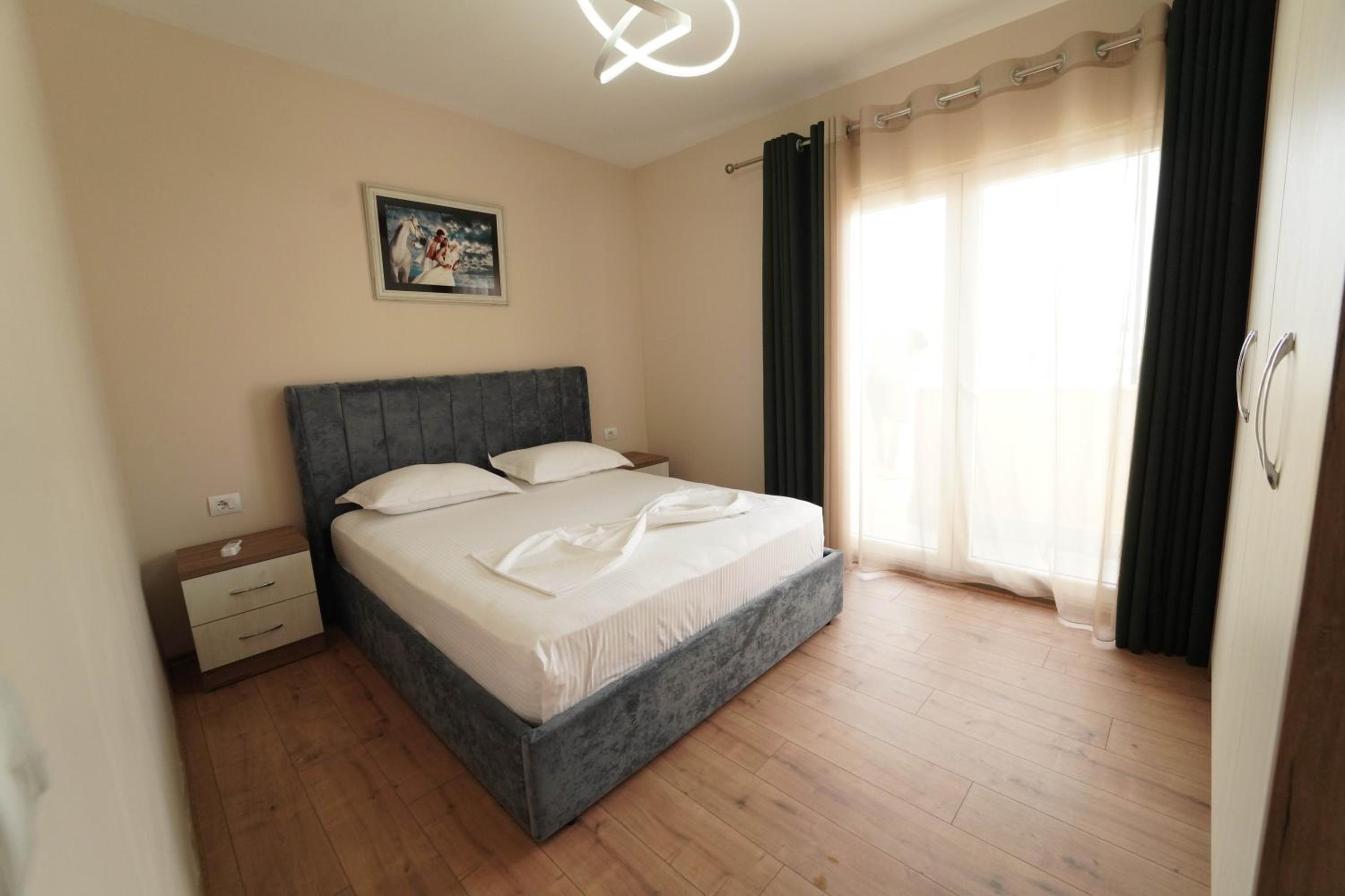 Haris Apartments Tirana