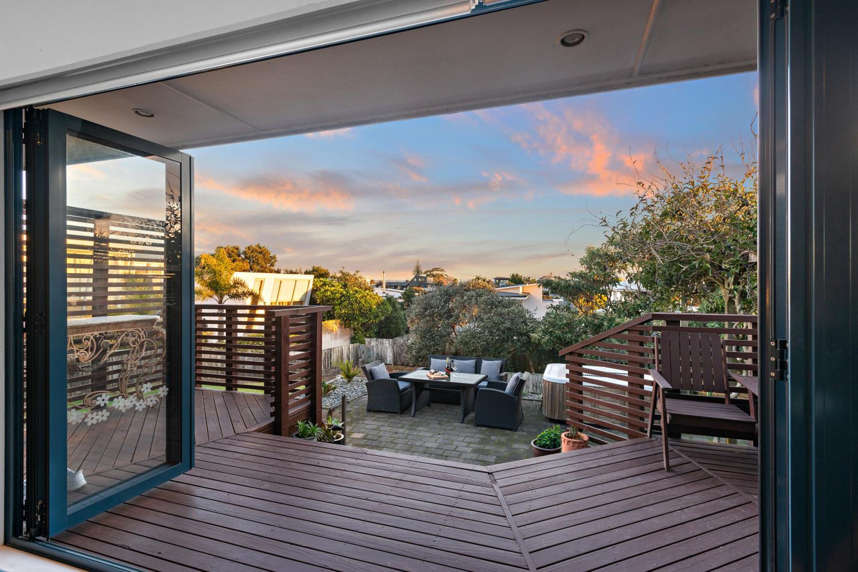 Hotel Ultimate Beach Location