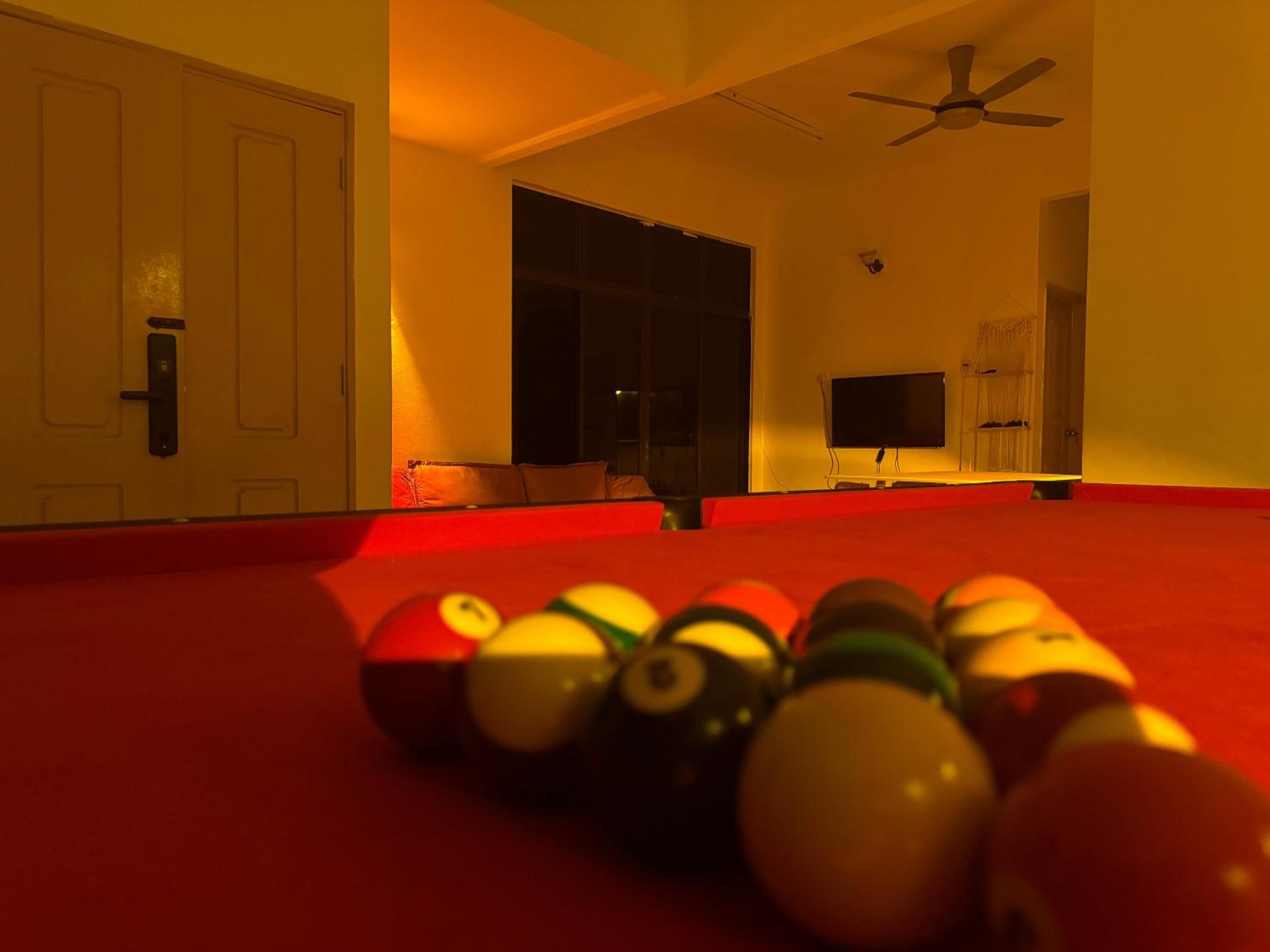 skyline house photo 3