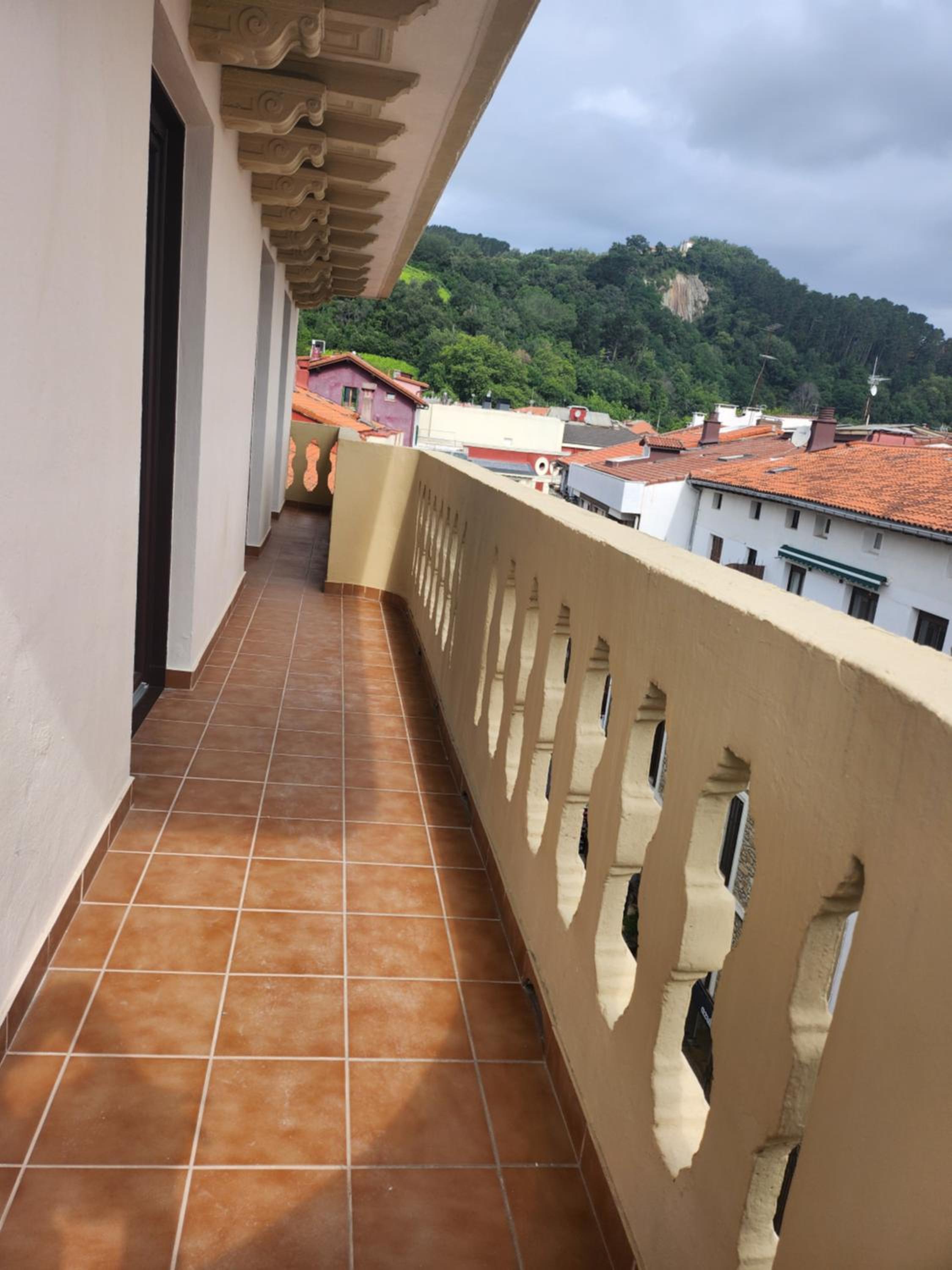 Piso centrico amplio-luminoso view 5