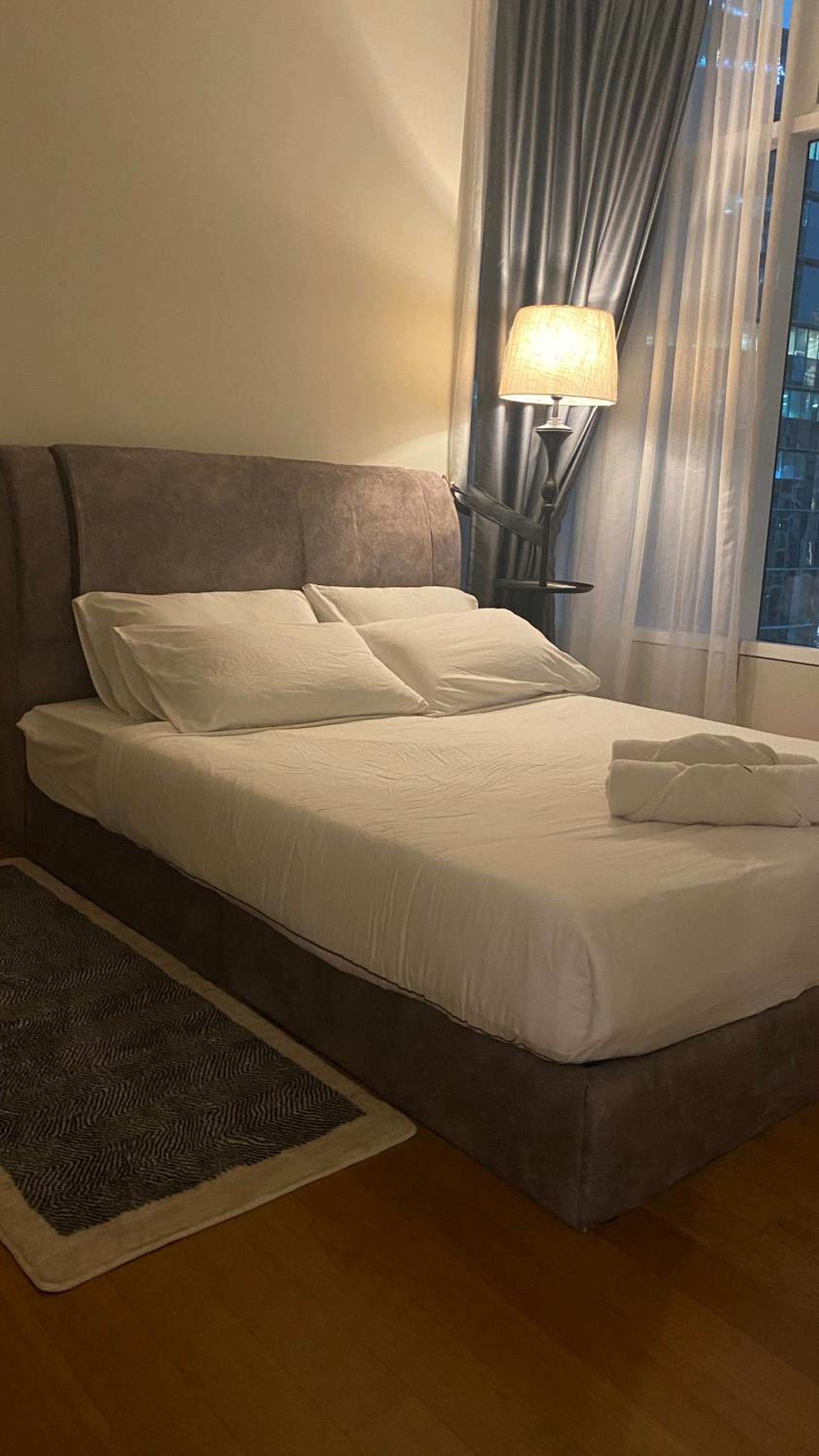 SkySuites KLCC By CalmSojourn Management