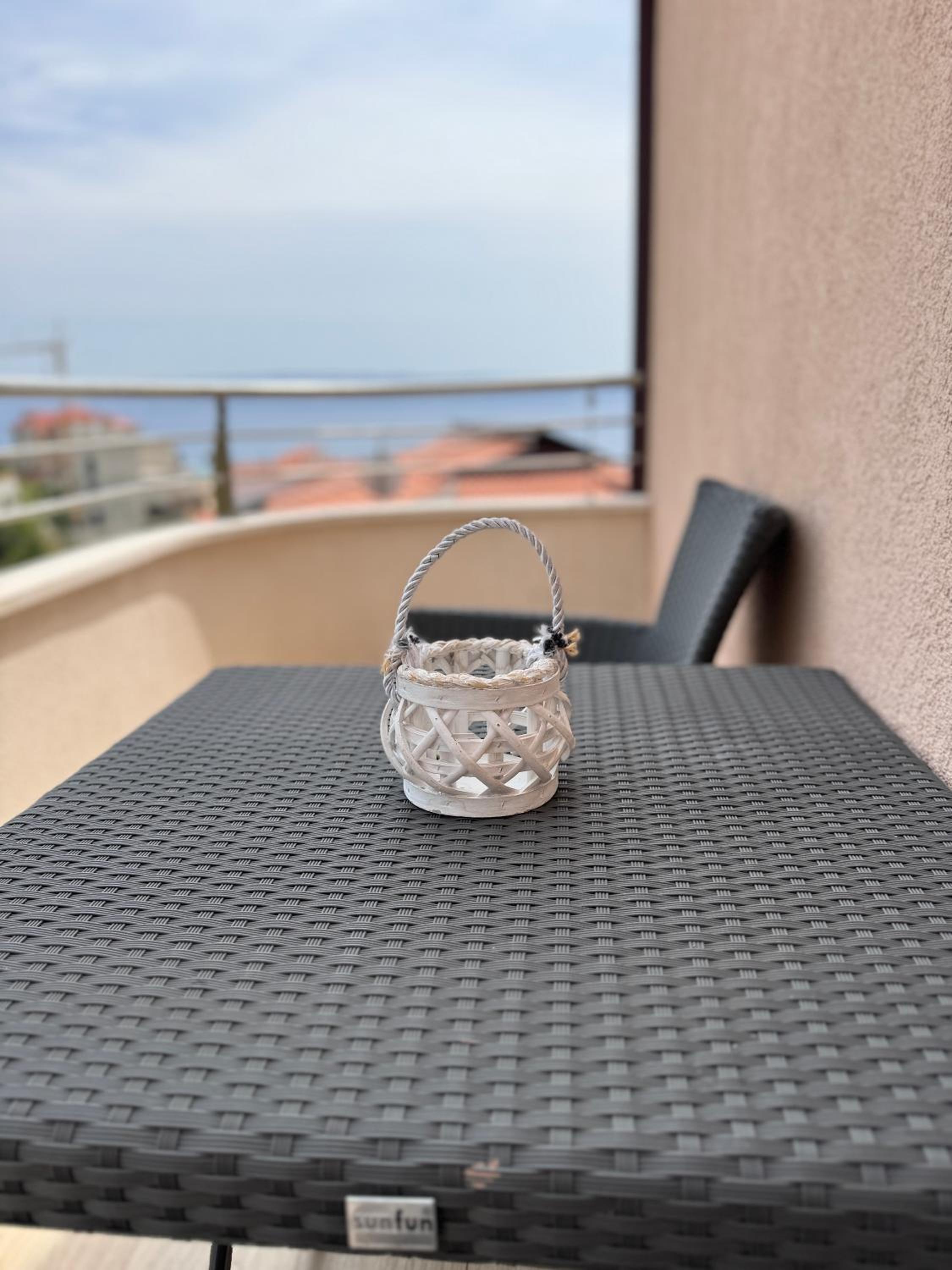 Apartments San Monte
