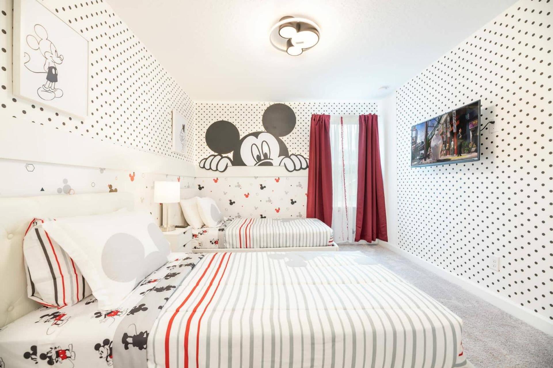 8005 Elegant Villa 5 Min to Disney Magic
