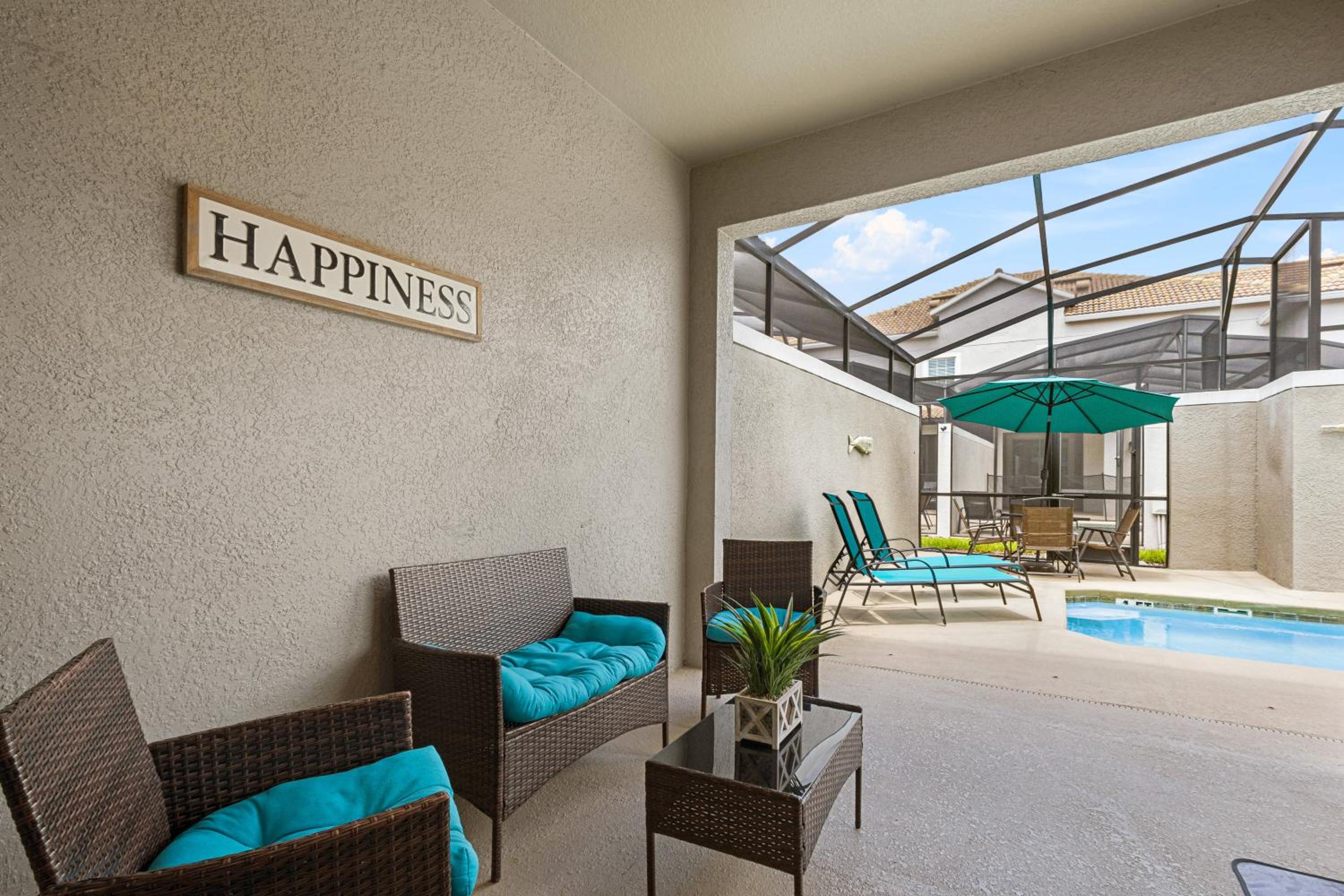 4978 Luxurious 4BR Sunshine Getaway at Storey Lake view 4