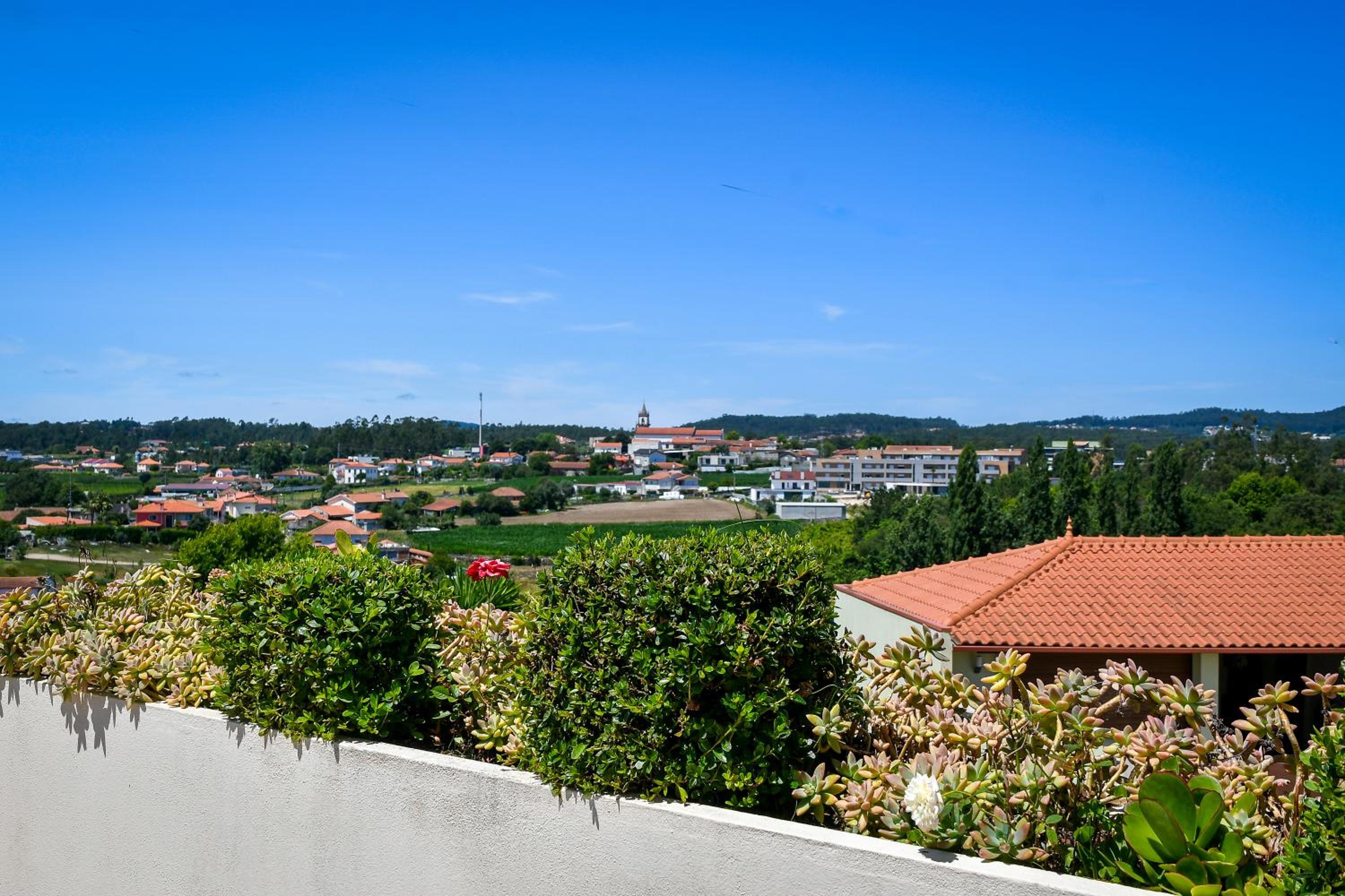 Lovely Home with Amazing Views