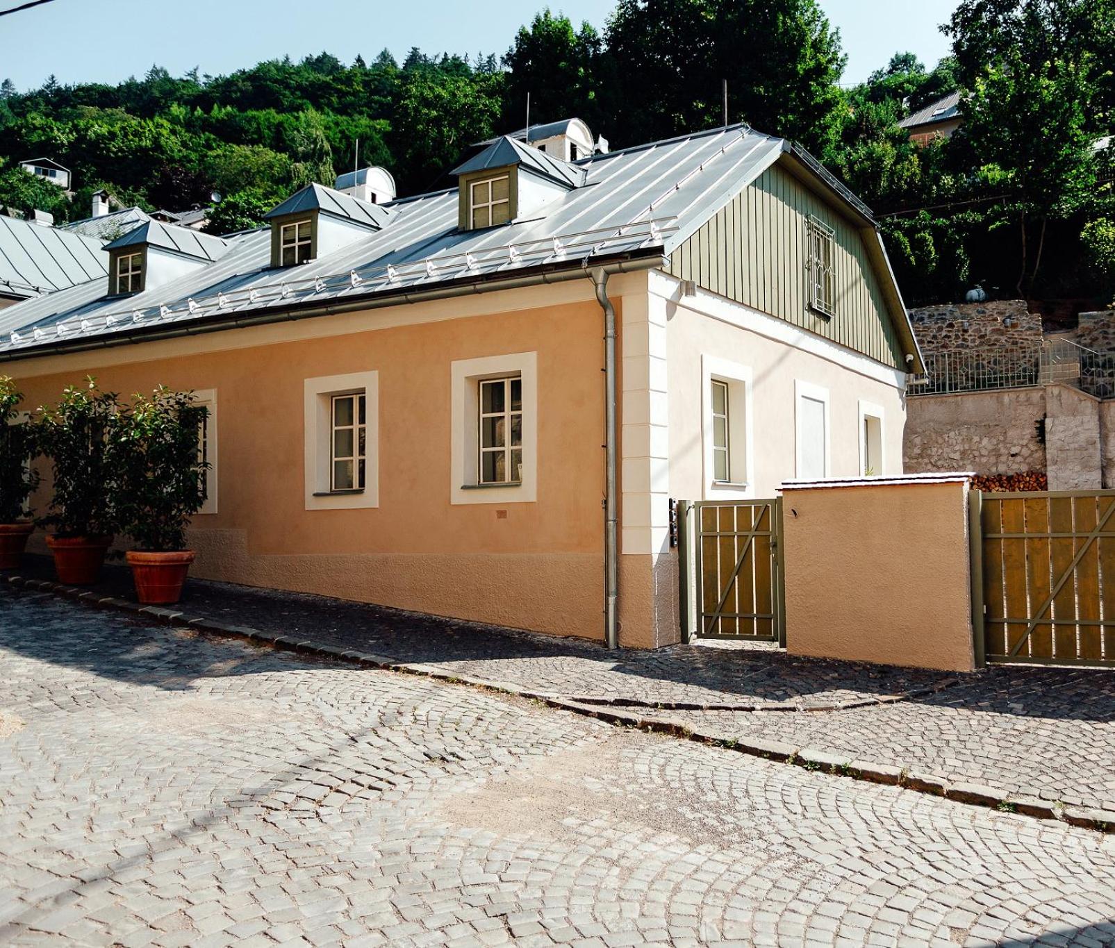 Apartmánový dom BiSou - Trojičné námestie