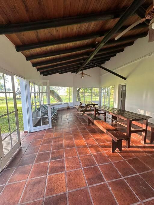 Chalet zona Norte con salida al lago 