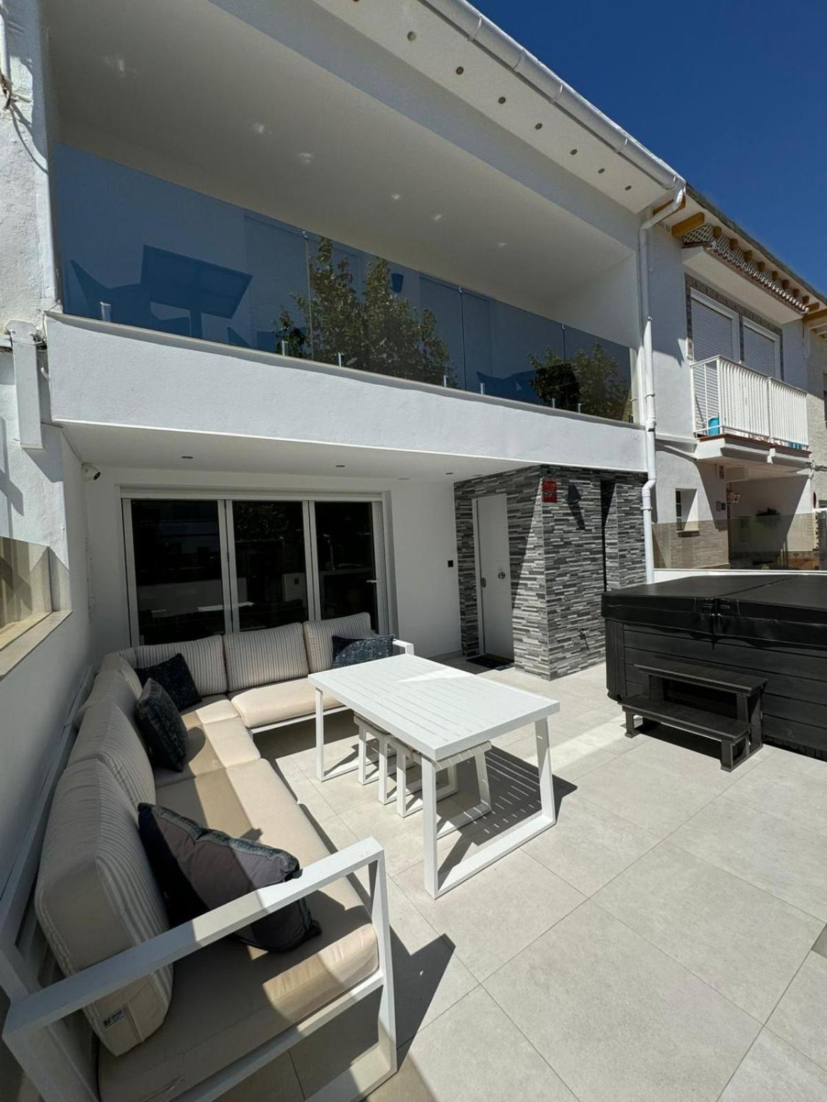 Hotel Fishermans Lodge - Image 1