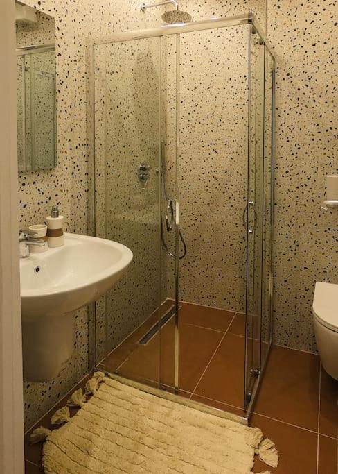 Central Flower Studio Apartment 3
