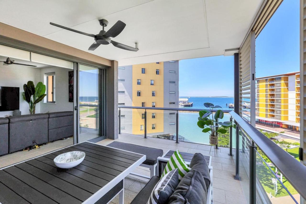 Waterfront Monsoon Suite 2 Bed, 2 Bath Apt