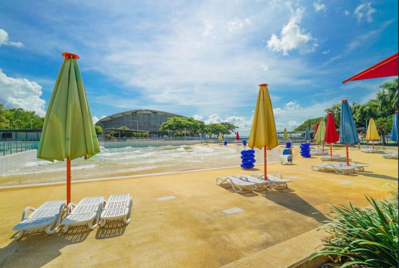 Waterfront Monsoon Suite 2 Bed, 2 Bath Apt