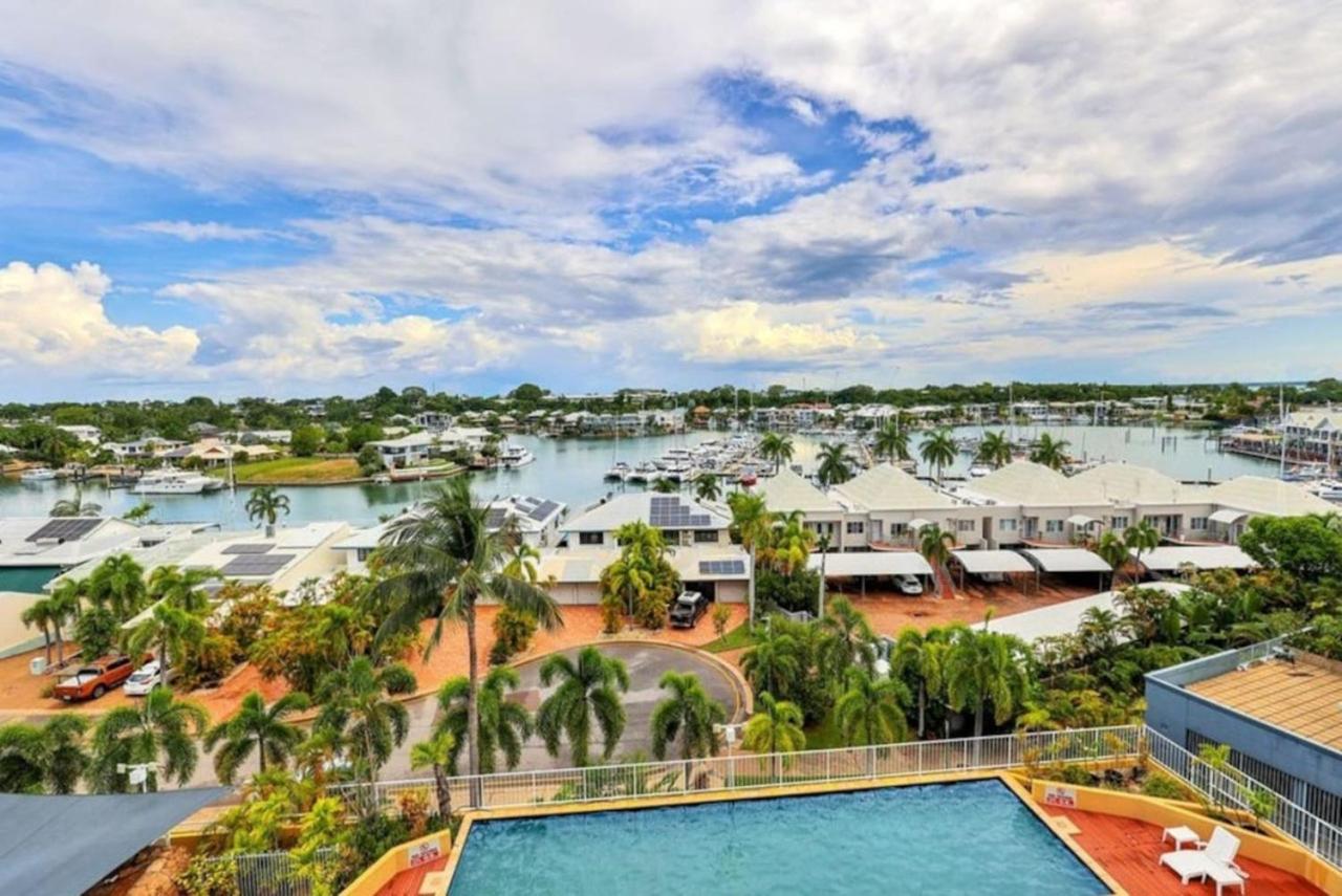 Cullen Bay Sunset Dreaming Wine and Dine Beachside