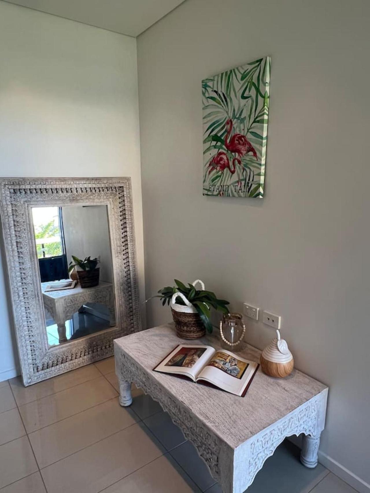1 bedroom Waterfront Precinct home away from home