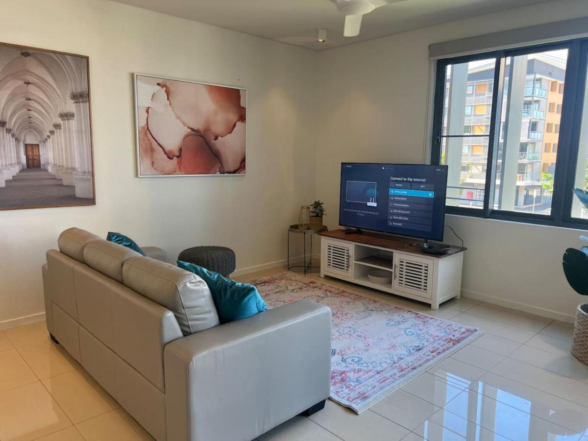1 bedroom Waterfront Precinct home away from home