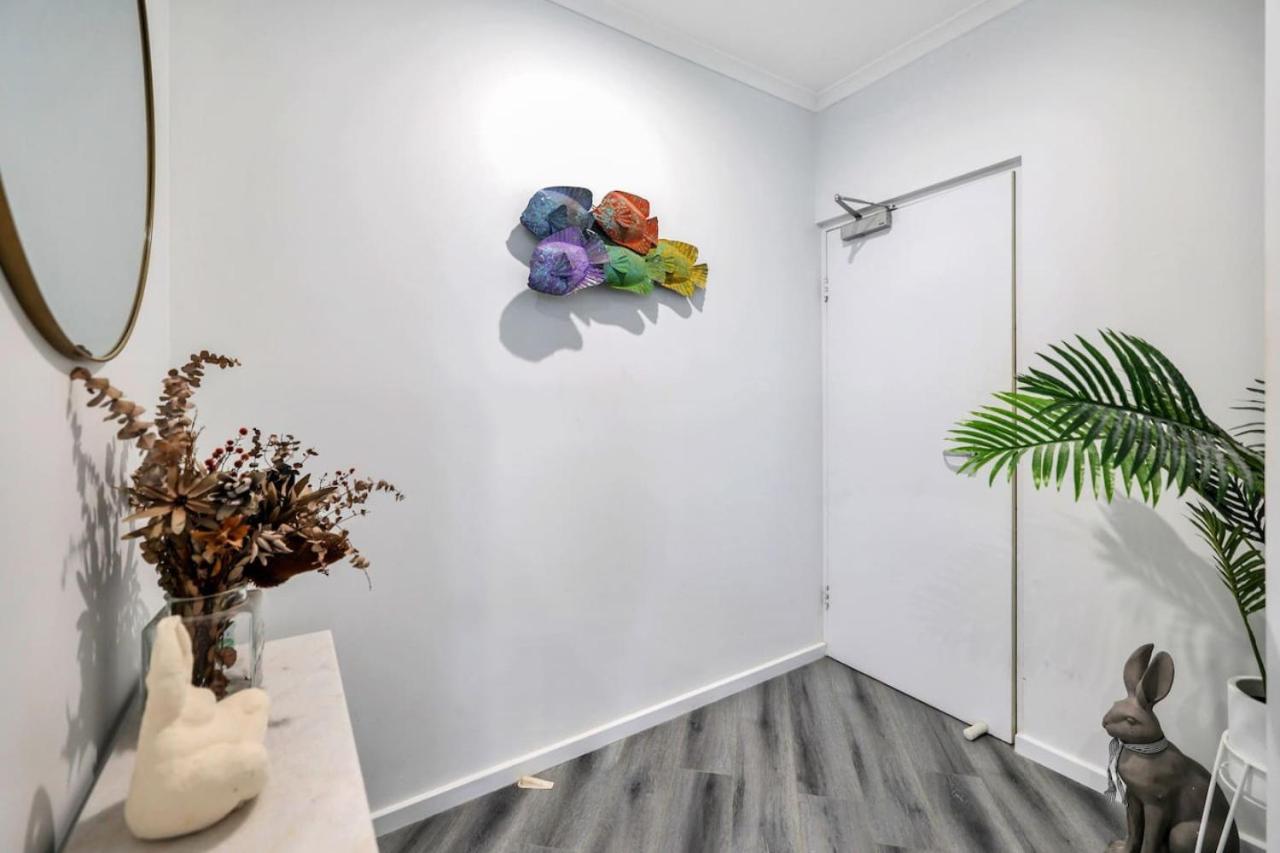 2 Bedroom Top Floor Parap Delight New to Market