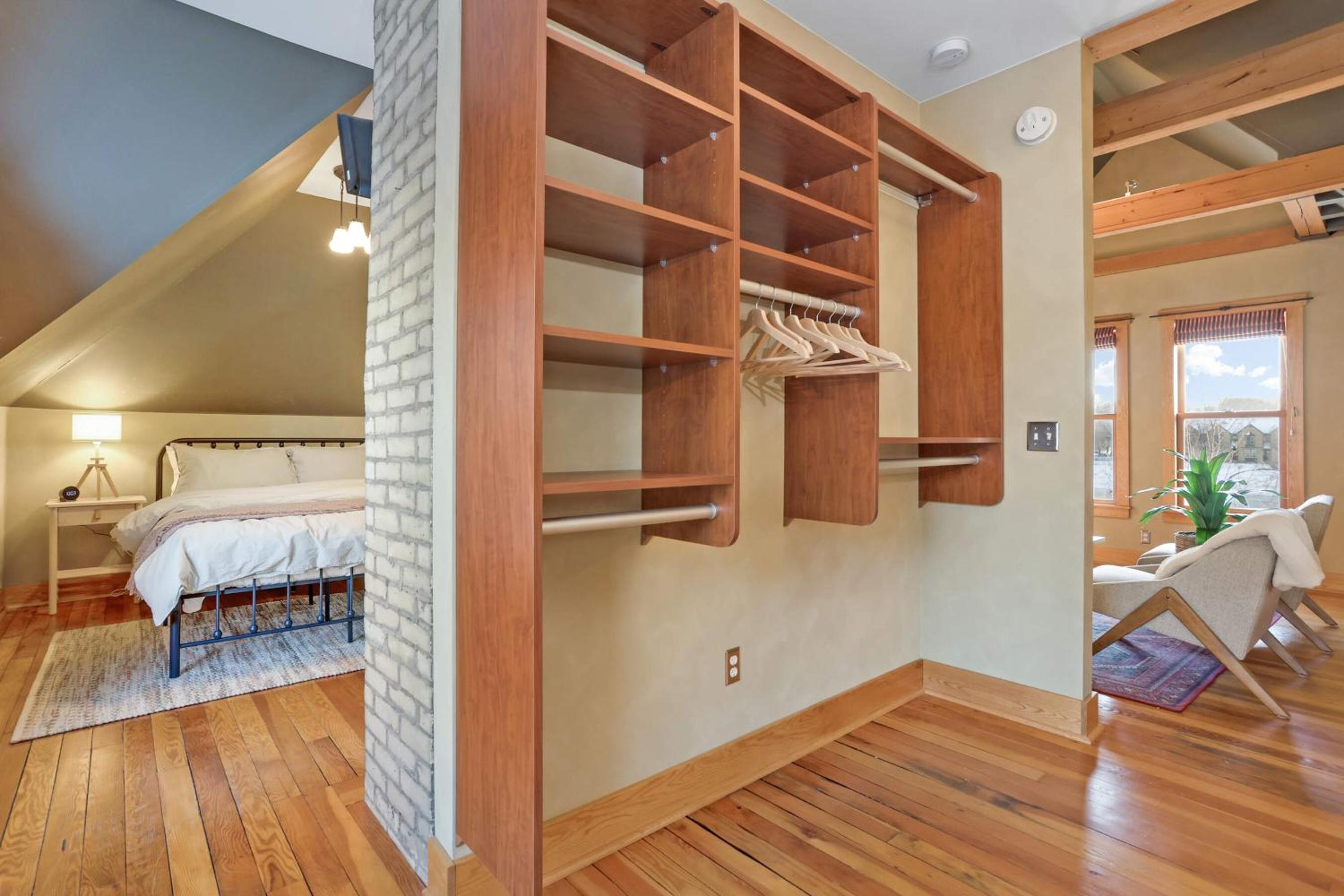 Ekman Carriage House