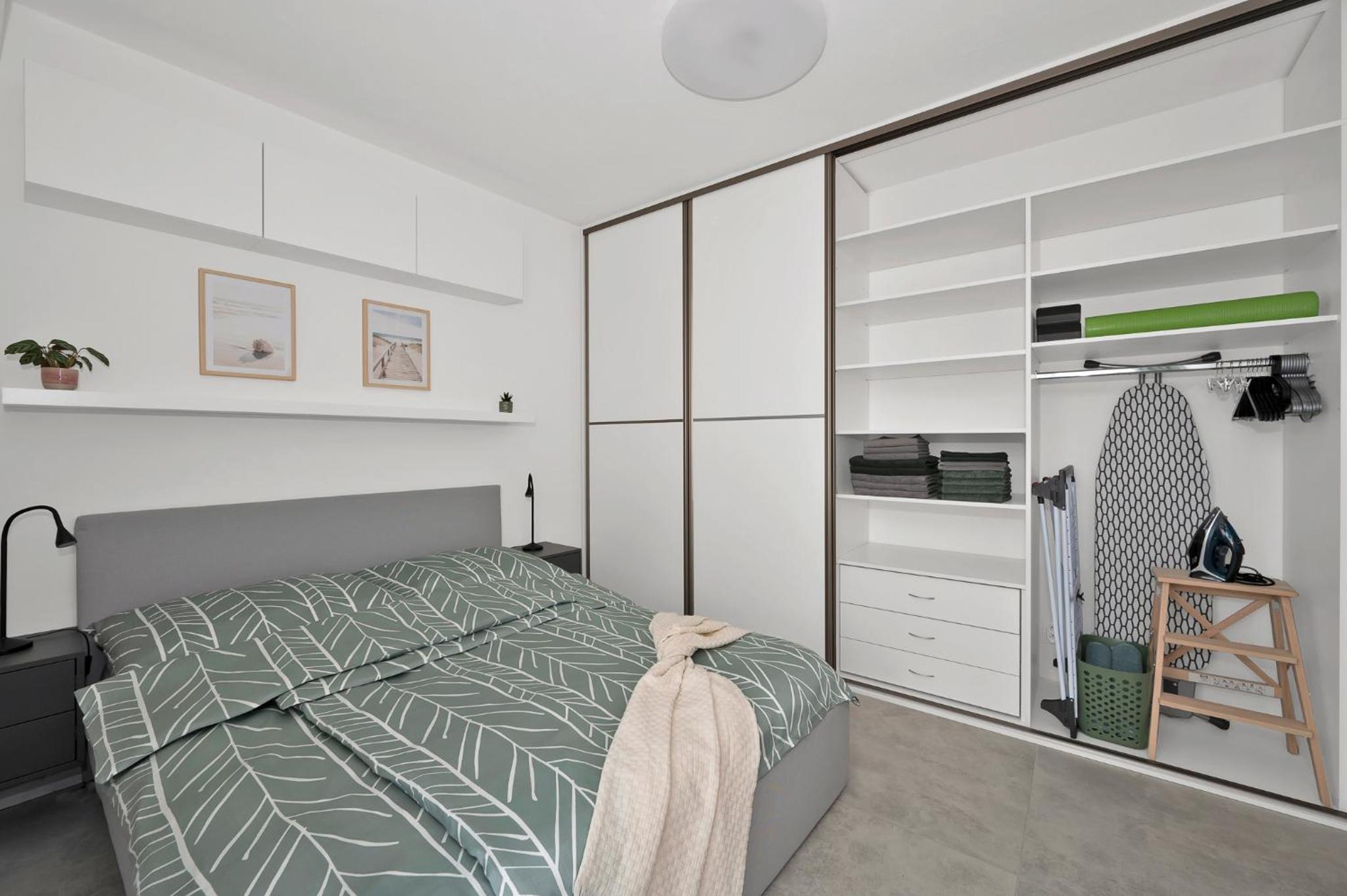 Fully equipped Apartments with Terraces, Free garage parking, Netflix & AC - by Apartmány Šlapanice cz