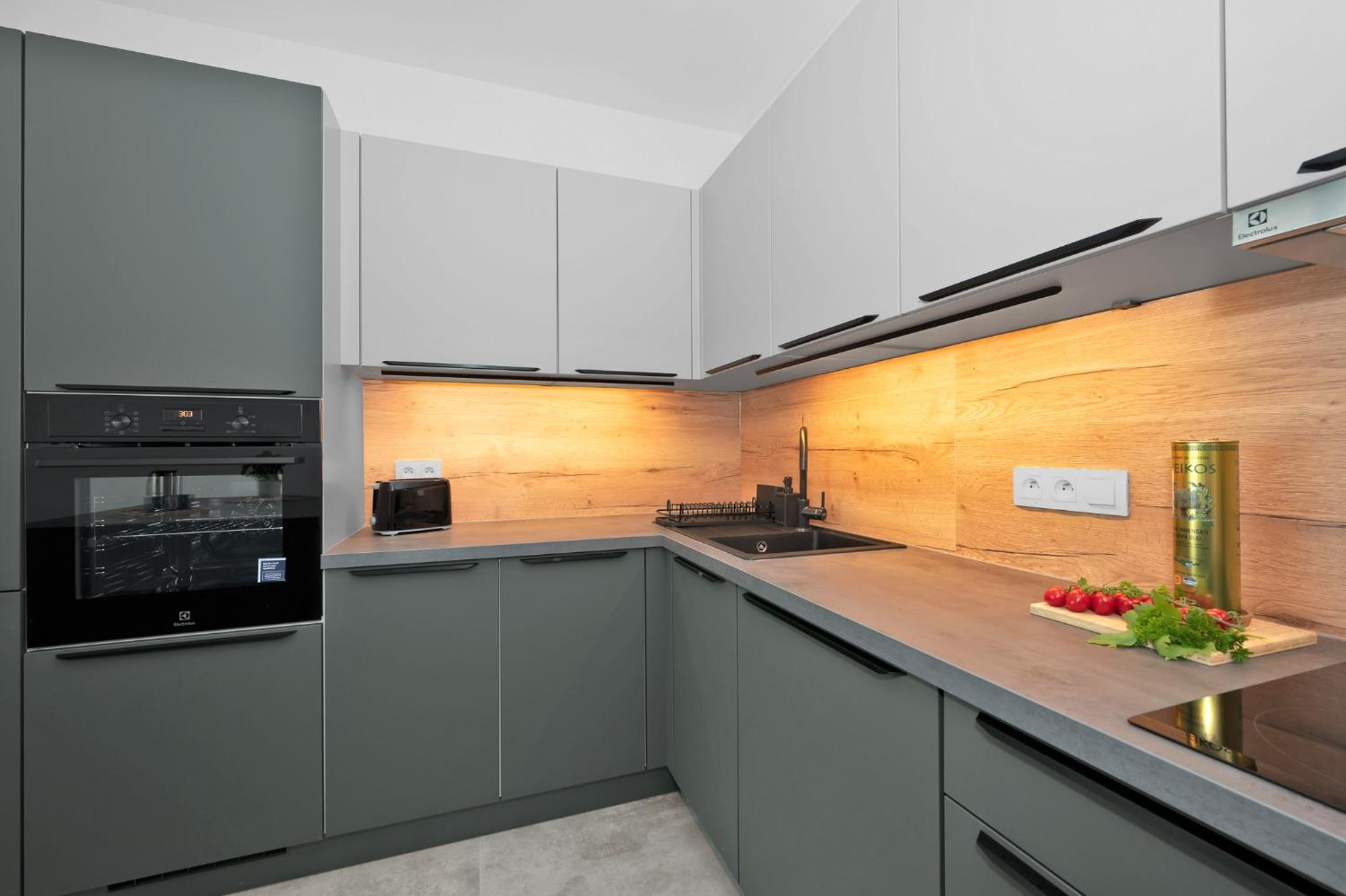 Fully equipped Apartments with Terraces, Free garage parking, Netflix & AC - by Apartmány Šlapanice cz