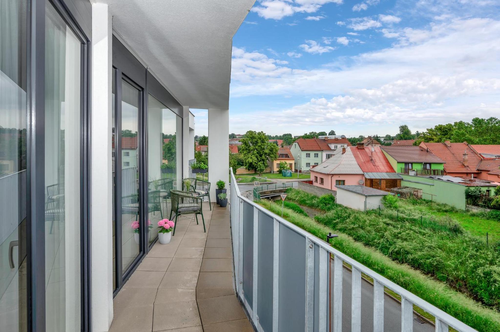 Fully equipped Apartments with Terraces, Free garage parking, Netflix & AC - by Apartmány Šlapanice cz