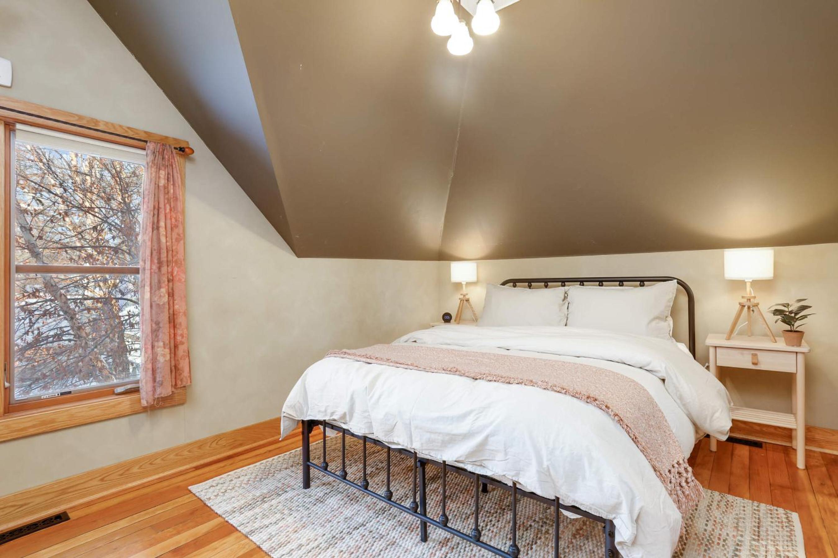 Ekman Carriage House