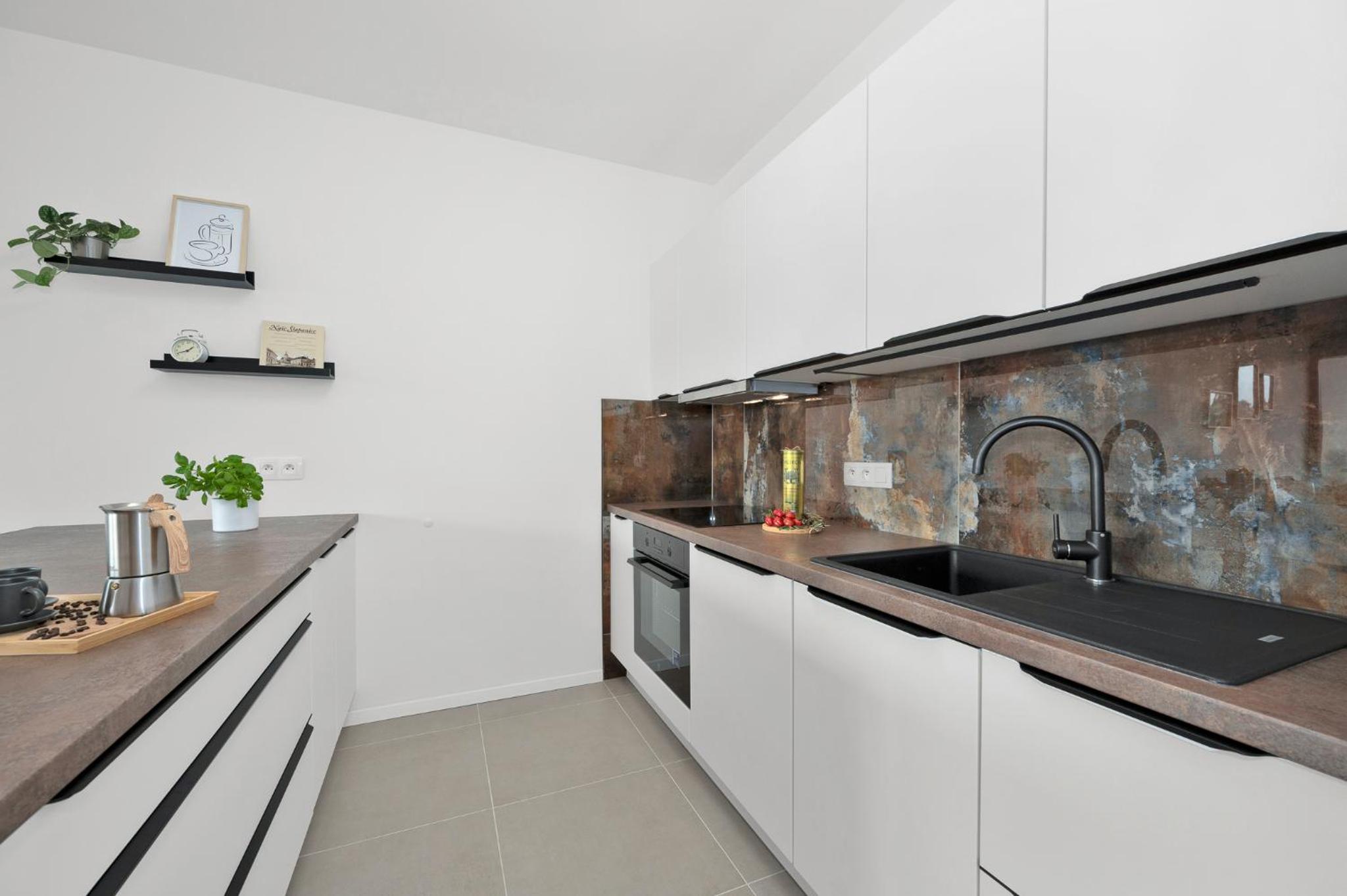 Fully equipped Apartments with Terraces, Free garage parking, Netflix & AC - by Apartmány Šlapanice cz