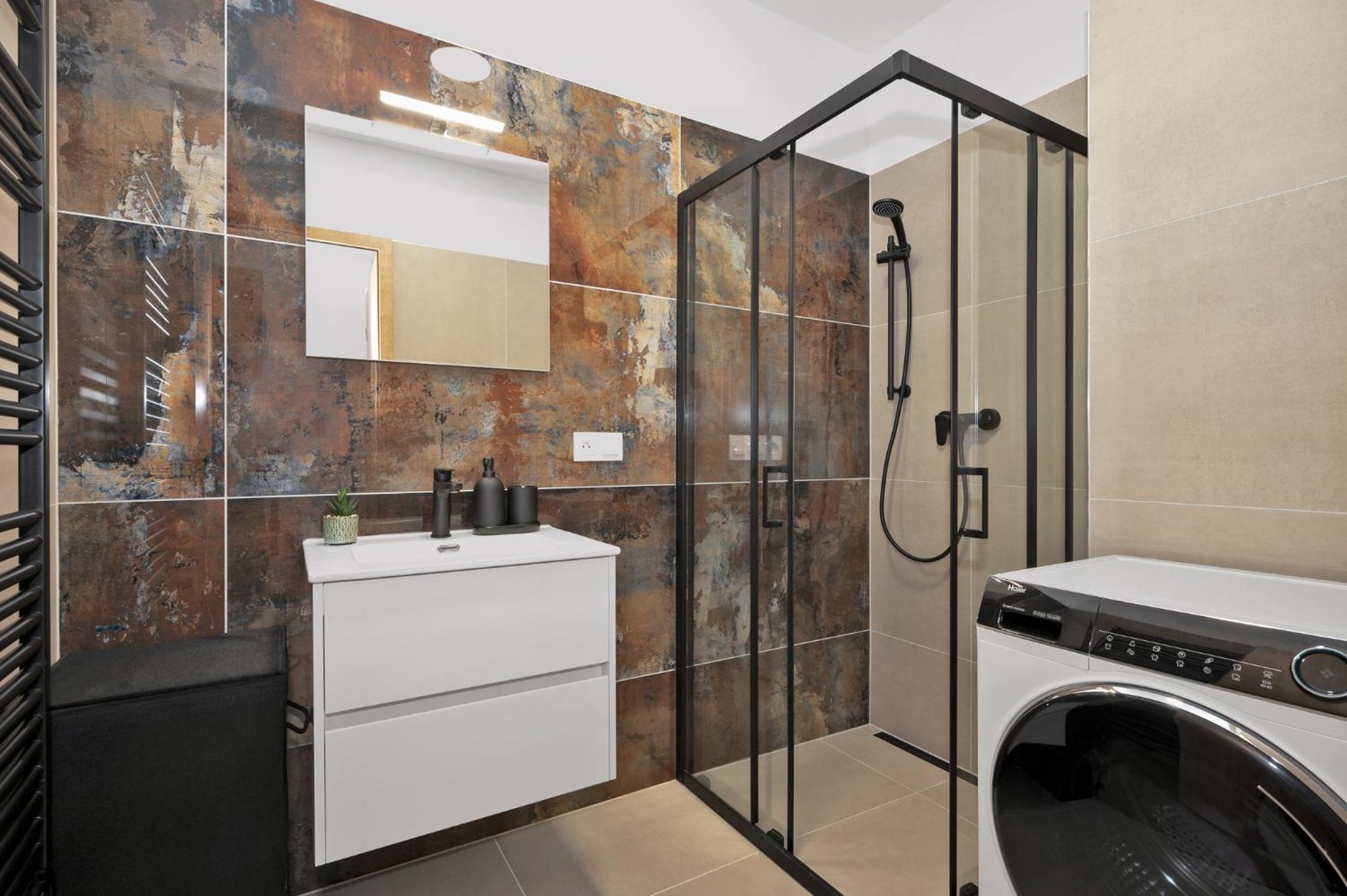 Fully equipped Apartments with Terraces, Free garage parking, Netflix & AC - by Apartmány Šlapanice cz