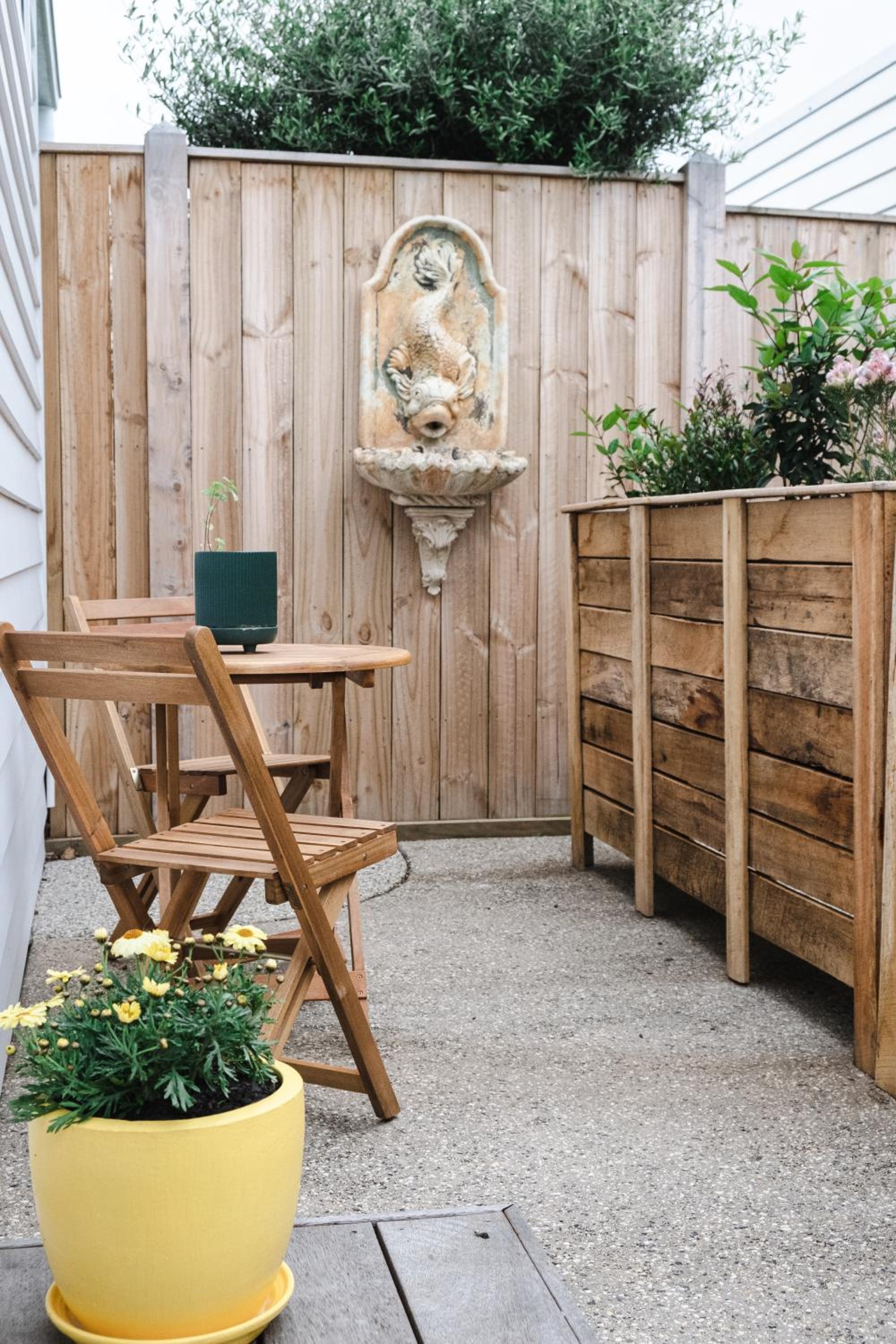 Port Fairy BNB - The Yellow Suite