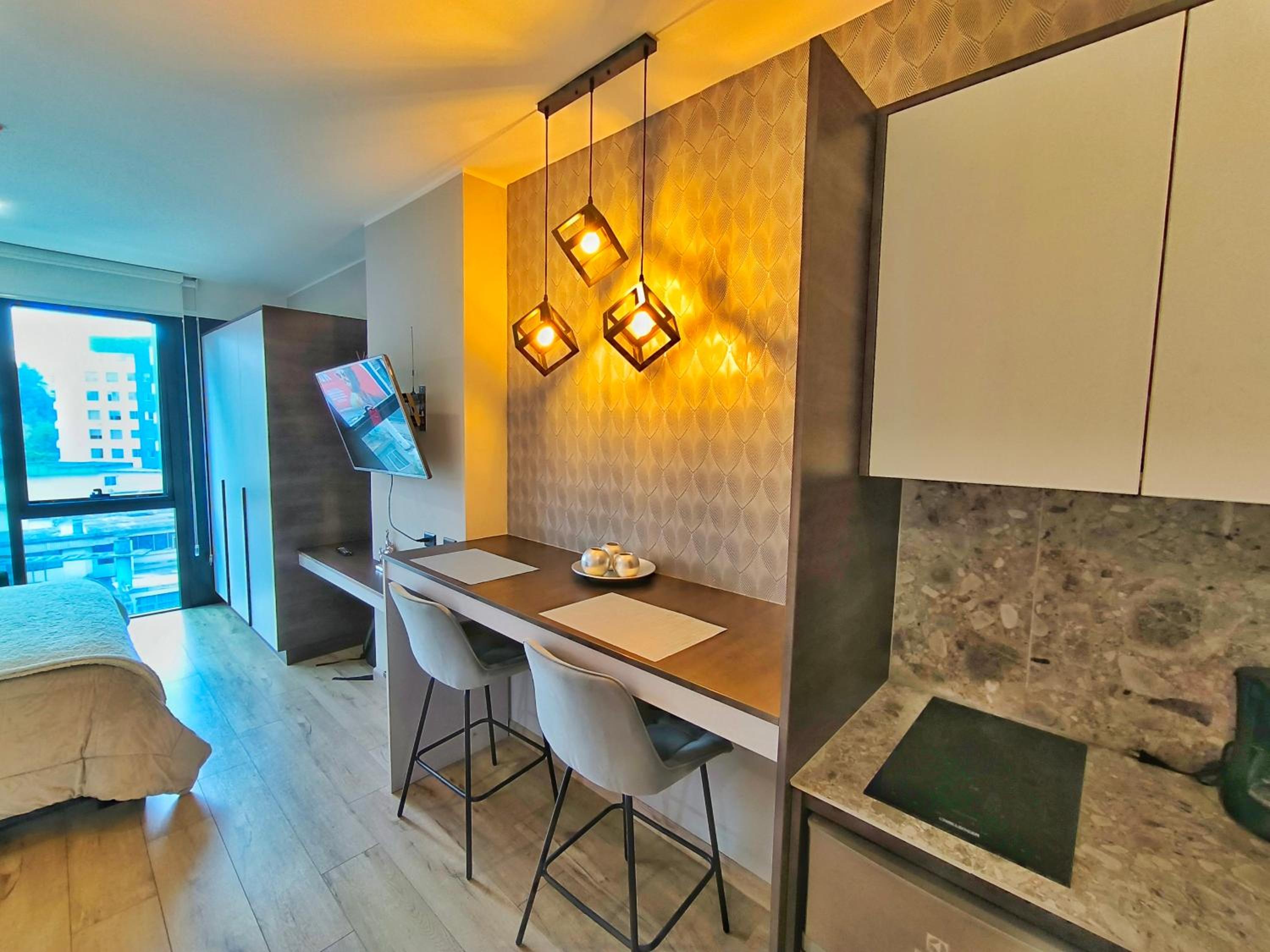 Republica del Salvador Coliving Ecuador XOE