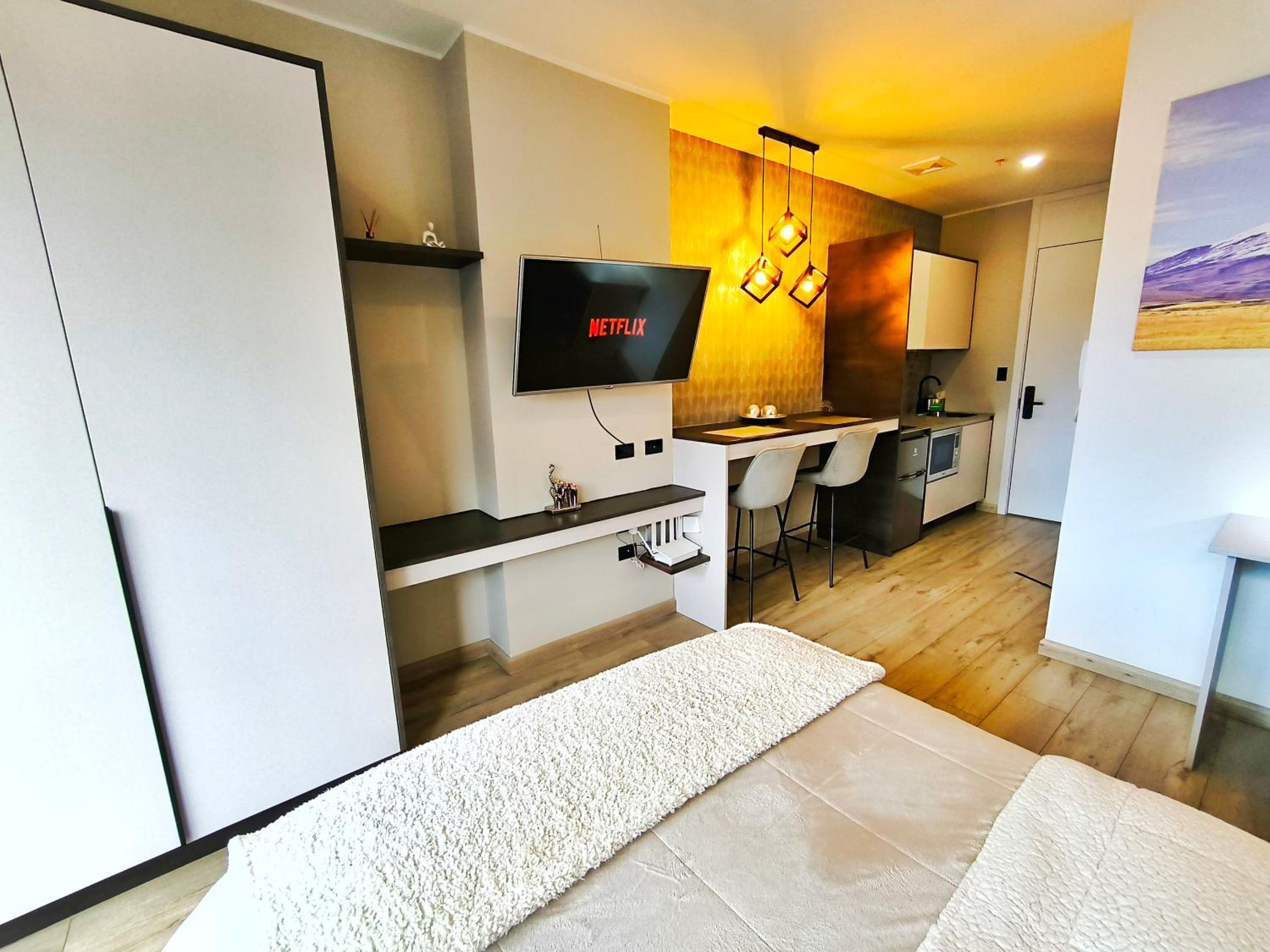 Republica del Salvador Coliving Ecuador XOE