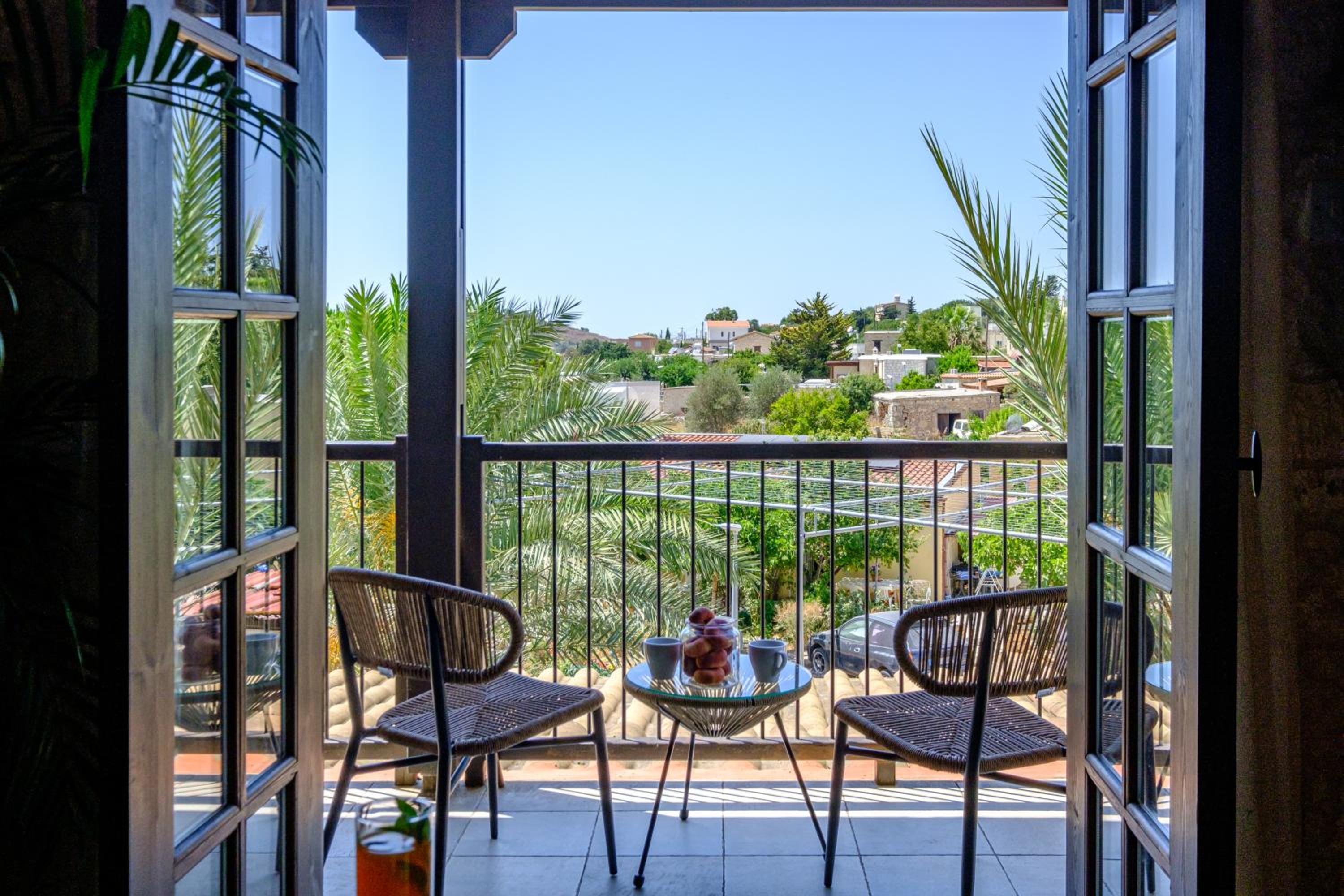 Inia Lara Suites by Nomads